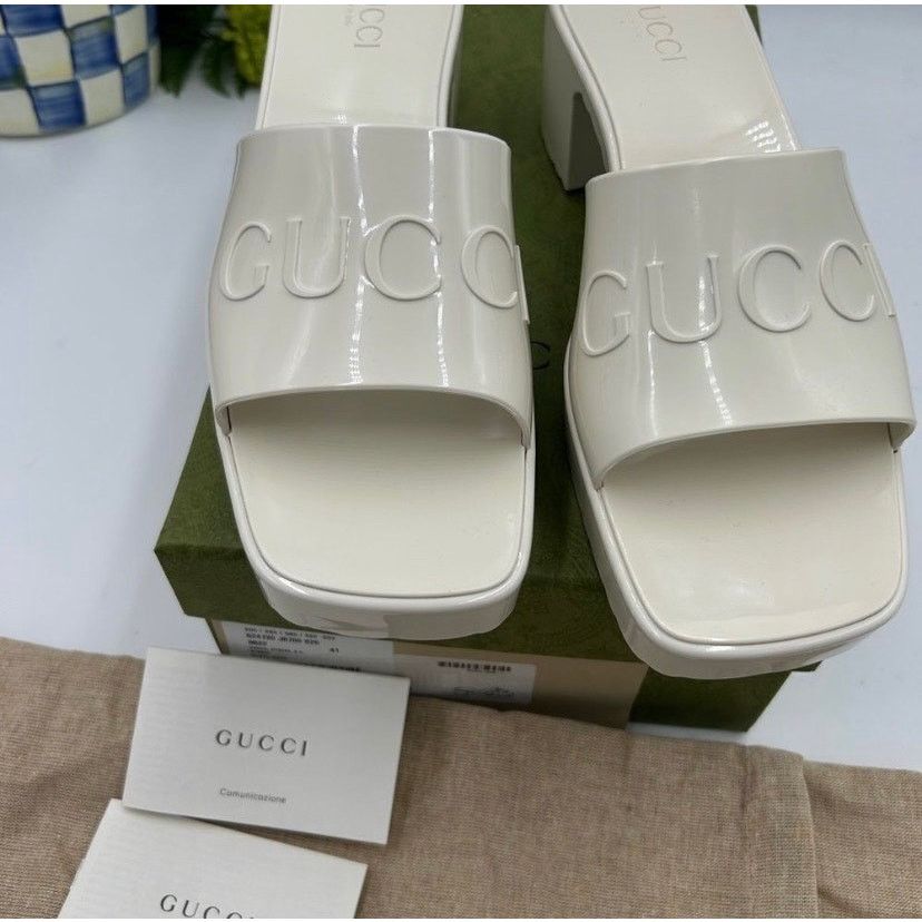 Gucci Women’s Gucci, rubber block, low heel slides, size 41 Size US 11 / IT 41 - 3 Thumbnail
