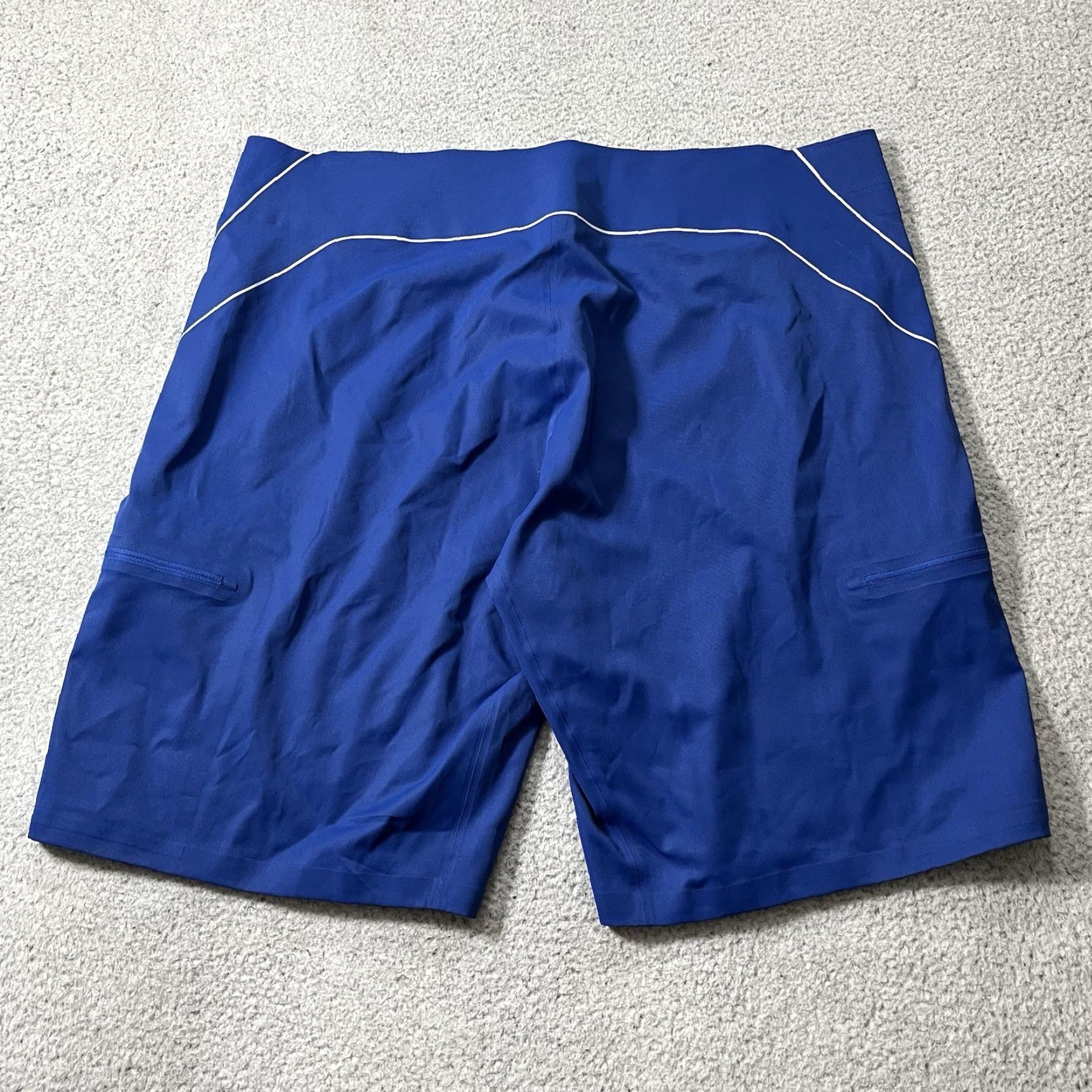Lululemon Lululemon Board Shorts Mens 40 Blue Swim Trunks Pockets Beach Drawstring Size US 40 / EU 56 - 4 Thumbnail