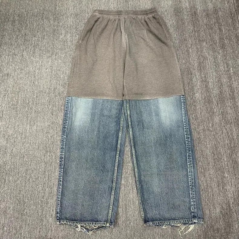 Balenciaga Balenciaga Denim Panel Sweatpants. Size US 26 / EU 42 - 1 Thumbnail
