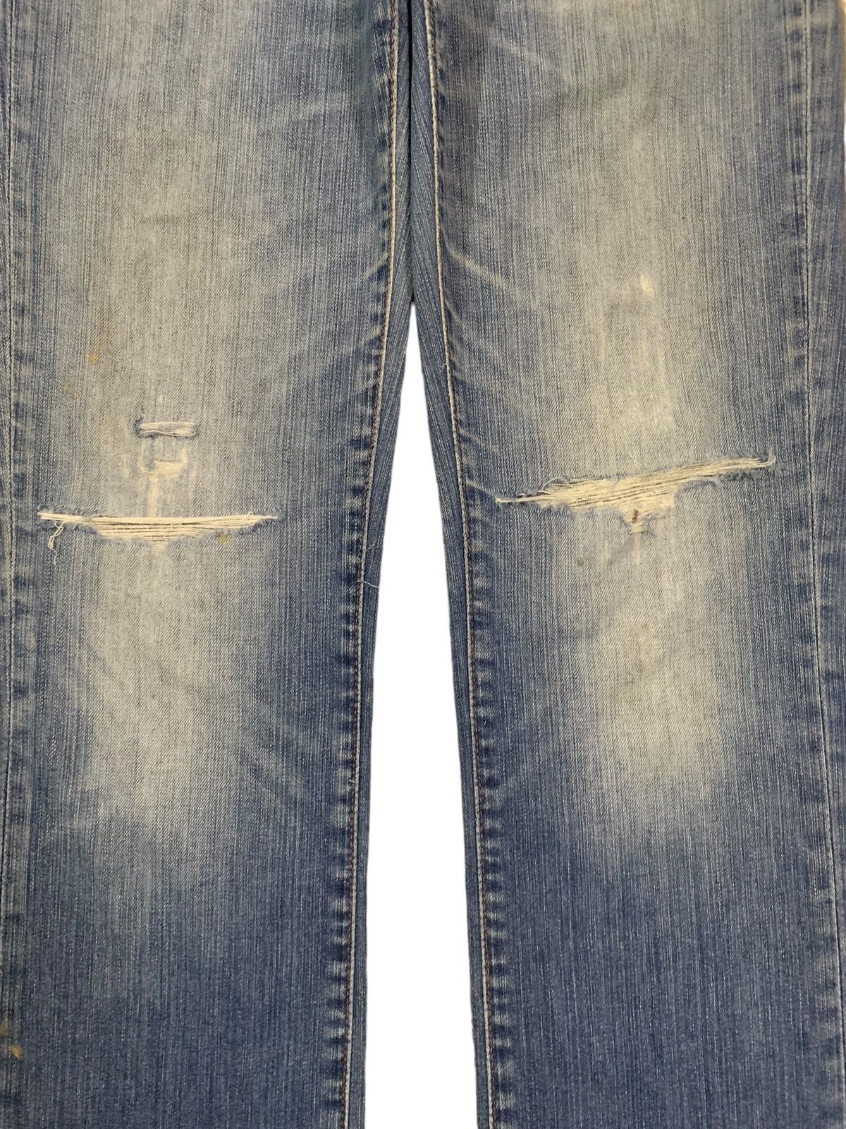 Levi's Vintage Clothing Vintage Y2K Levis 511 Blue Washed Distressed Grunge Jeans Size US 32 / EU 48 - 7 Thumbnail