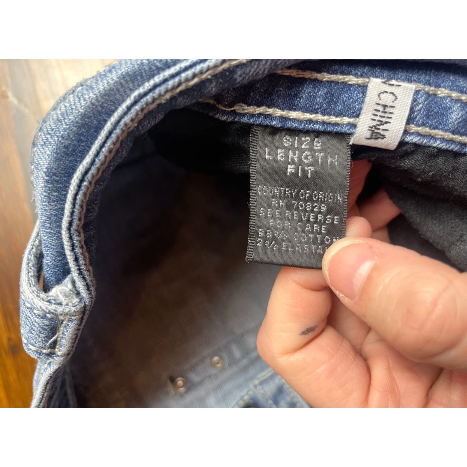 Vintage VINTAGE? No. Premiere Rue21 Jeans Women's 7/8 Blue Sequel Skinny Denim Contrast Stitch Jeans Womens 7/8 Blue Sequel Skinny Denim Contrast Stitch Size 30" / US 8 / IT 44 - 6 Thumbnail