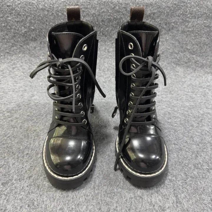 Louis Vuitton Louis Vuitton Star Trail Black Leather Ankle Boots -2508 Size US 6 / IT 36 - 2 Thumbnail
