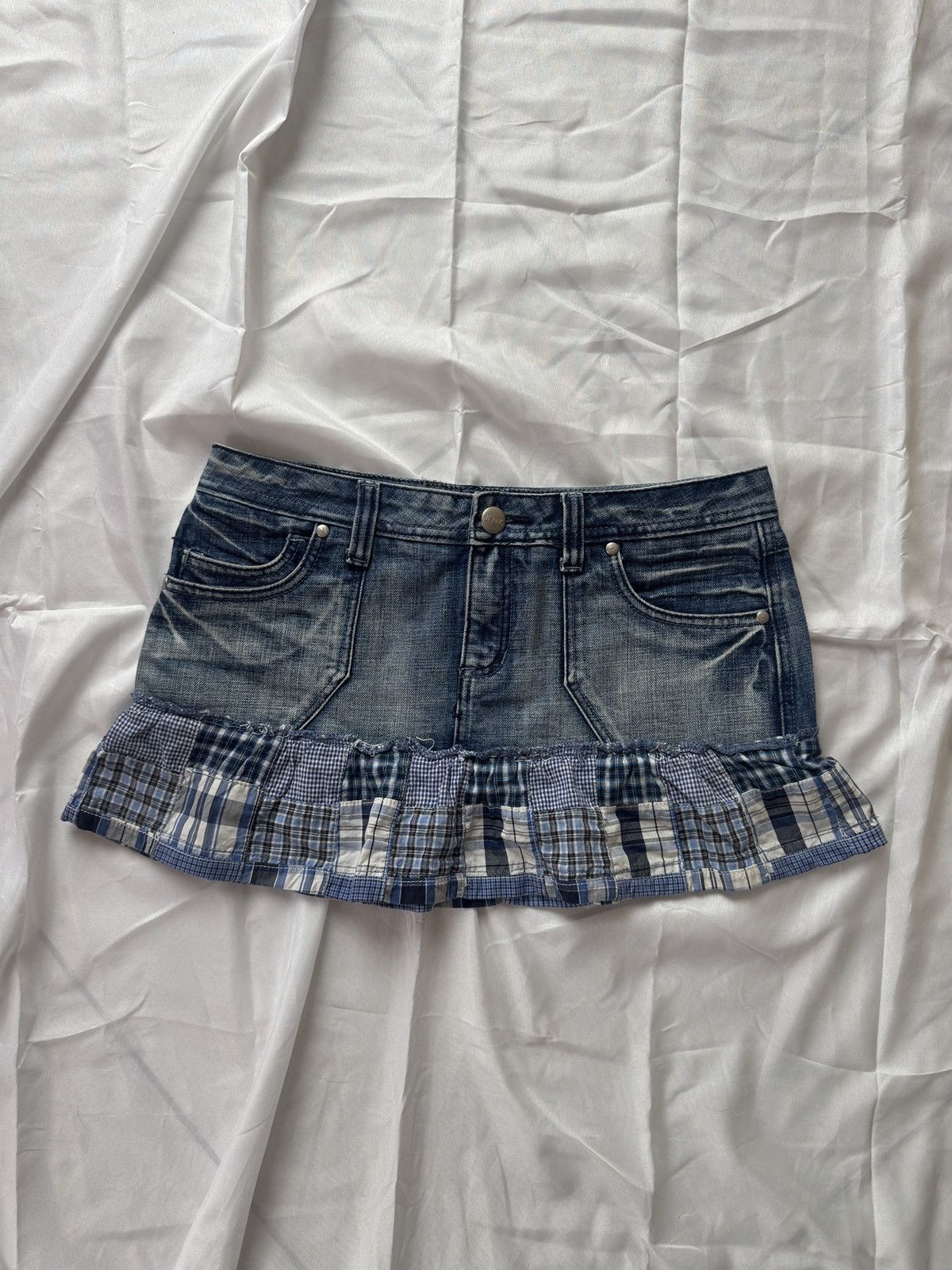 Hysteric Glamour Y2K Super Sexy Cute Pleated Denim Mini Skirt Size 31" - 1 Thumbnail