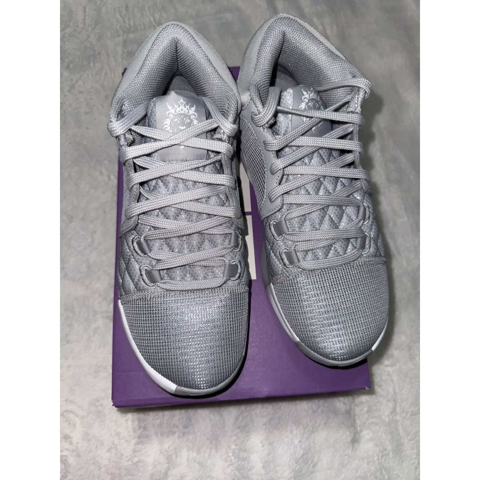 Nike Lebron Witness VIII TB Wolf Grey Men Size 8.5 , Wmn Sz 10 Size US 8.5 / EU 41-42 - 3 Thumbnail