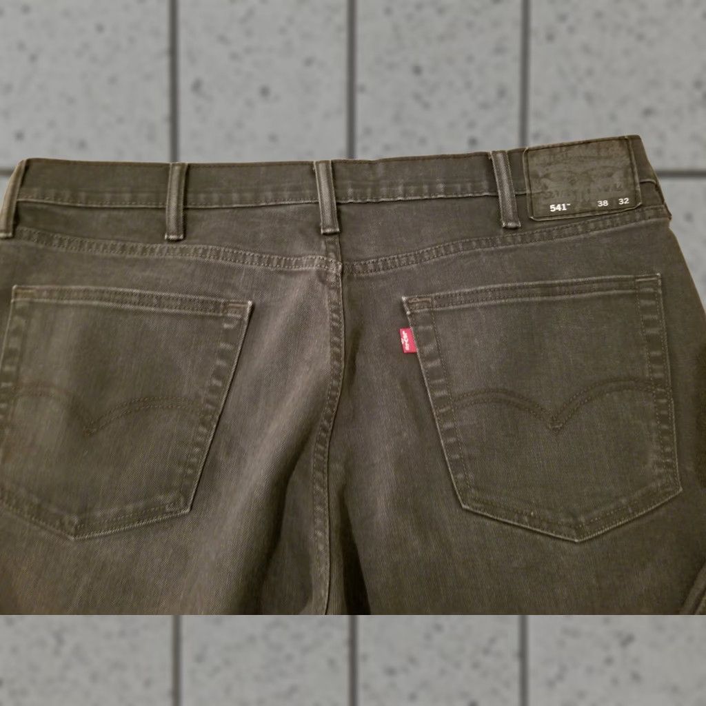 Levi's Levi's 511 Jeans 38x32 Denim Athletic Tapered Regular Size 38 Blue Mens? Size US 38 / EU 54 - 1 Thumbnail