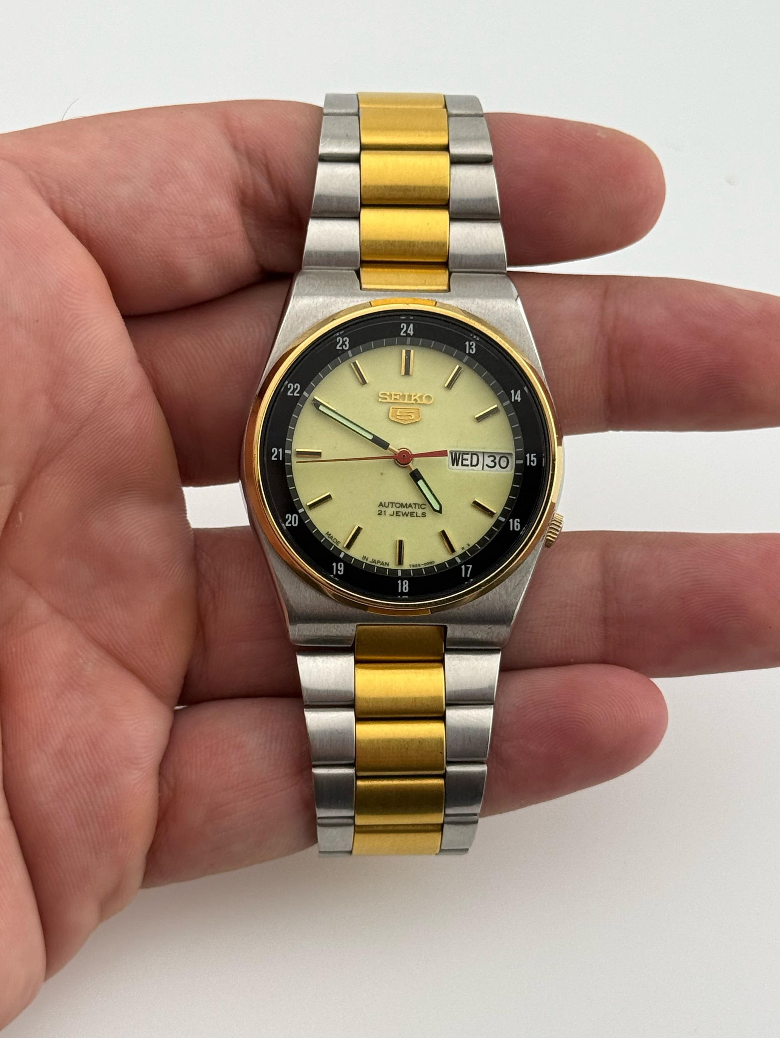Seiko Classic Men's Wrist Watch|Luminous Dial Size 36 - 9 Thumbnail