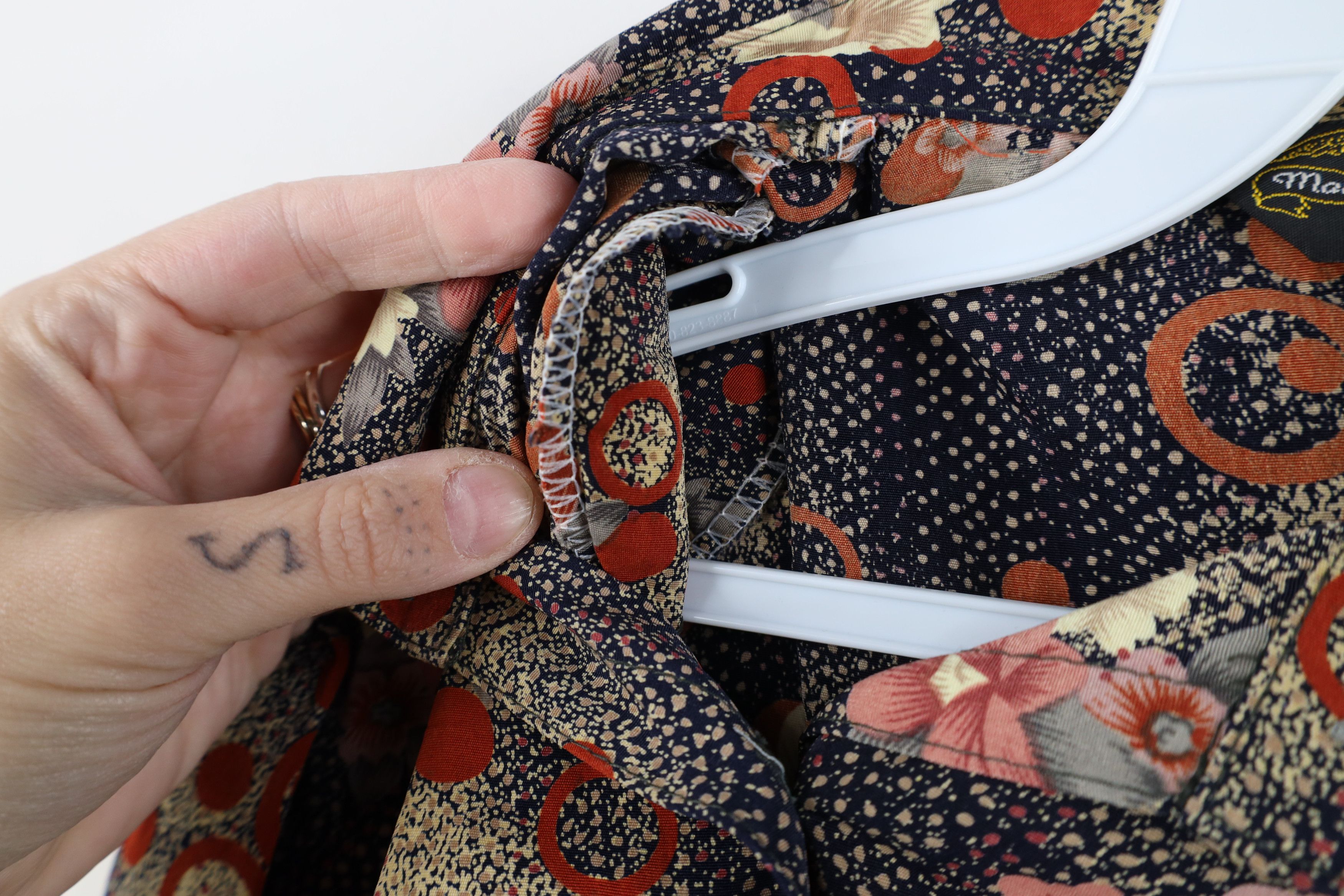 Vintage Vintage 60s 70s Streetwear Flower Collared Button Shirt USA Size L / US 10 / IT 46 - 7 Thumbnail