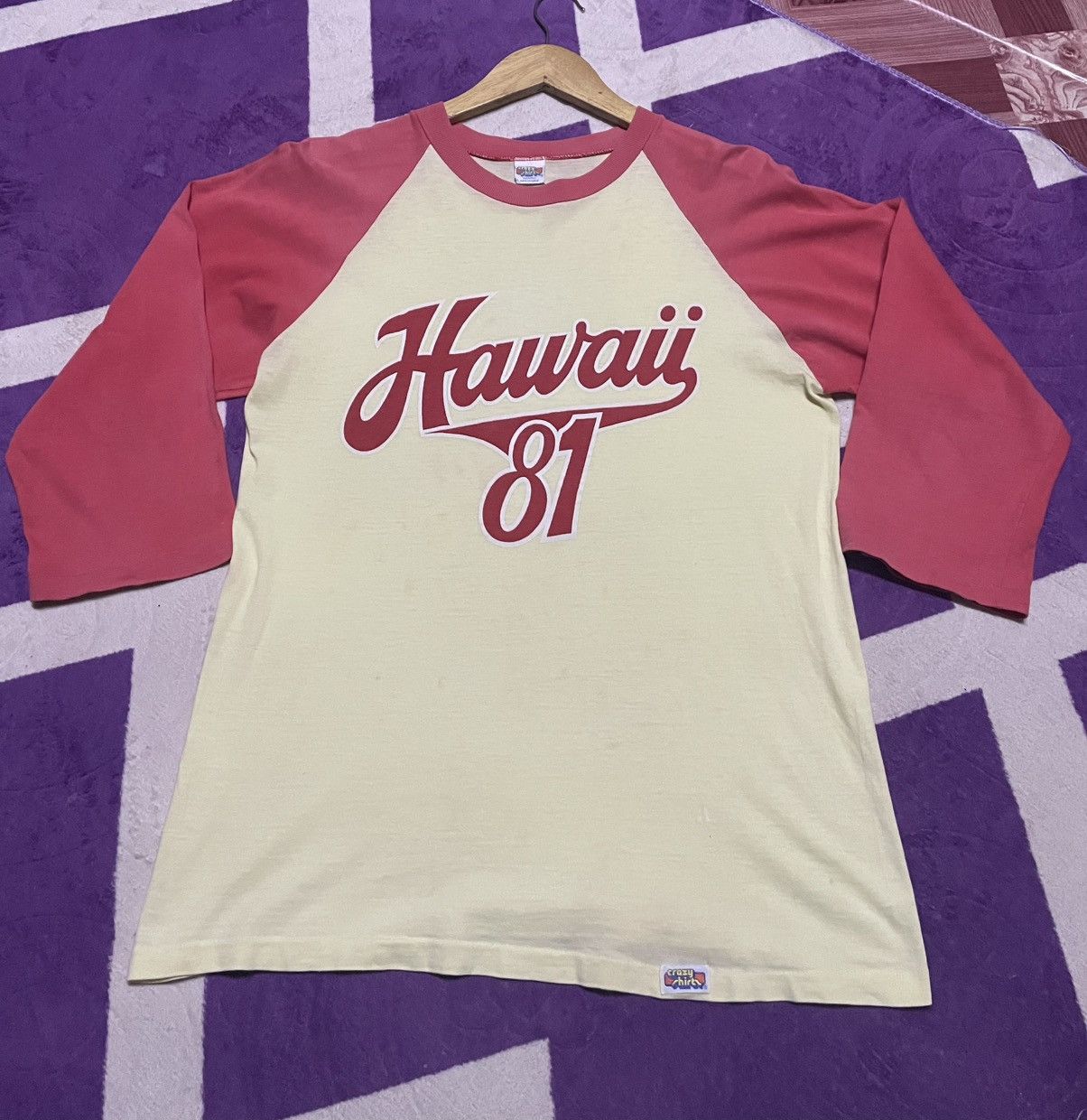 Vintage RARE Vintage Hawaii ’81 Raglan Tee Made in USA Thom Yorke Size US M / EU 48-50 / 2 - 2 Thumbnail