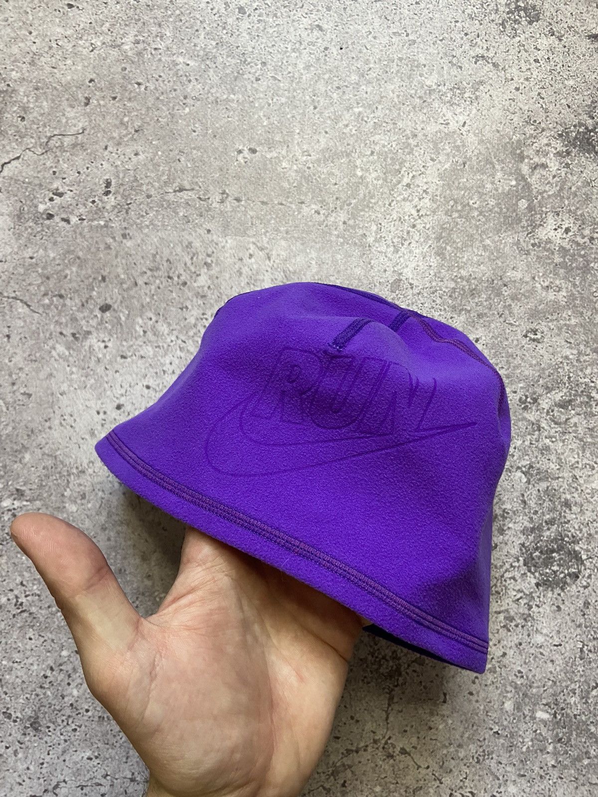 Nike Nike Purple Hat Reflective Swoosh Size ONE SIZE - 7 Thumbnail