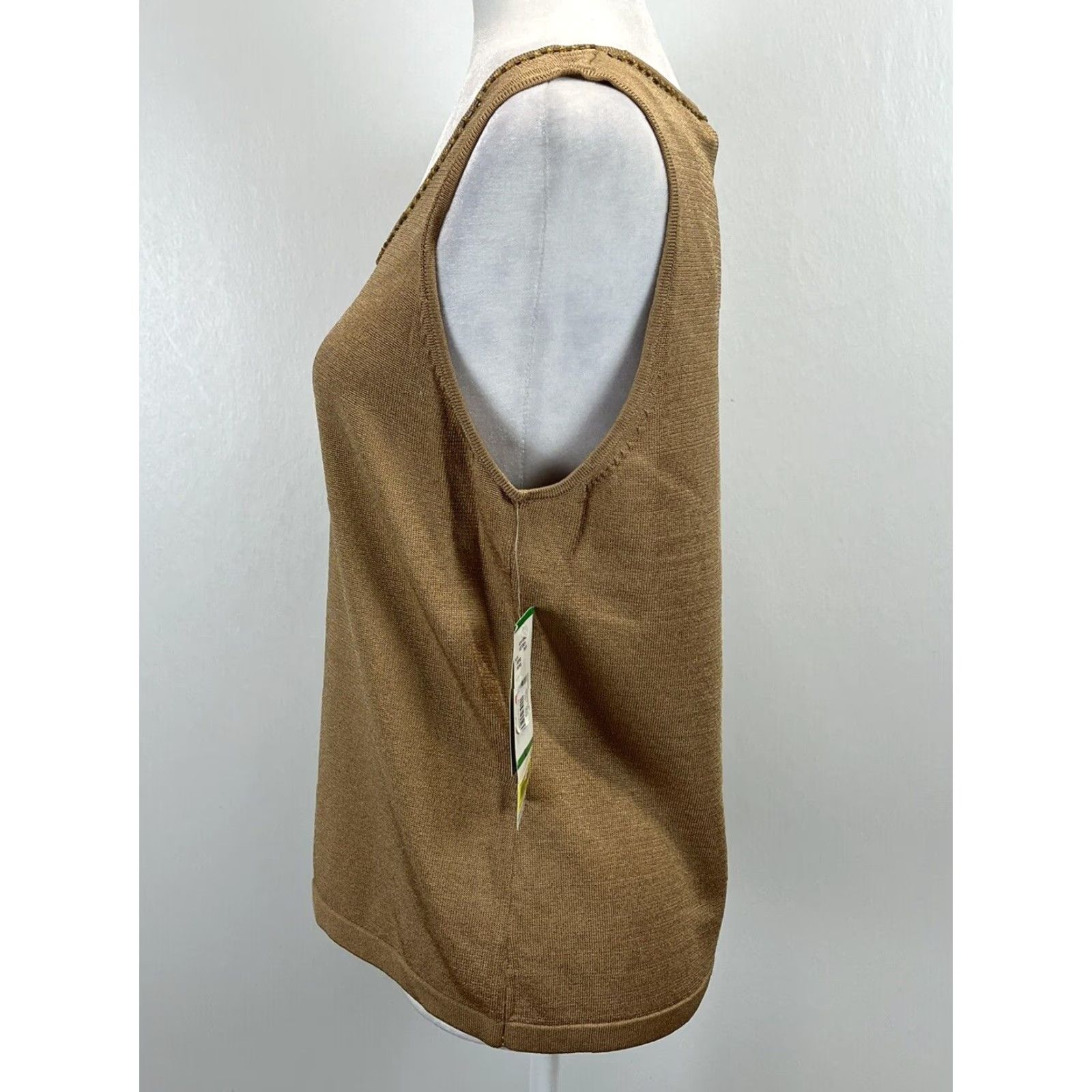 Jones New York Jones New York Sweater Women Large Sleeveless Knit Beaded Shell Classic All Seasons Size L / US 10 / IT 46 - 2 Thumbnail
