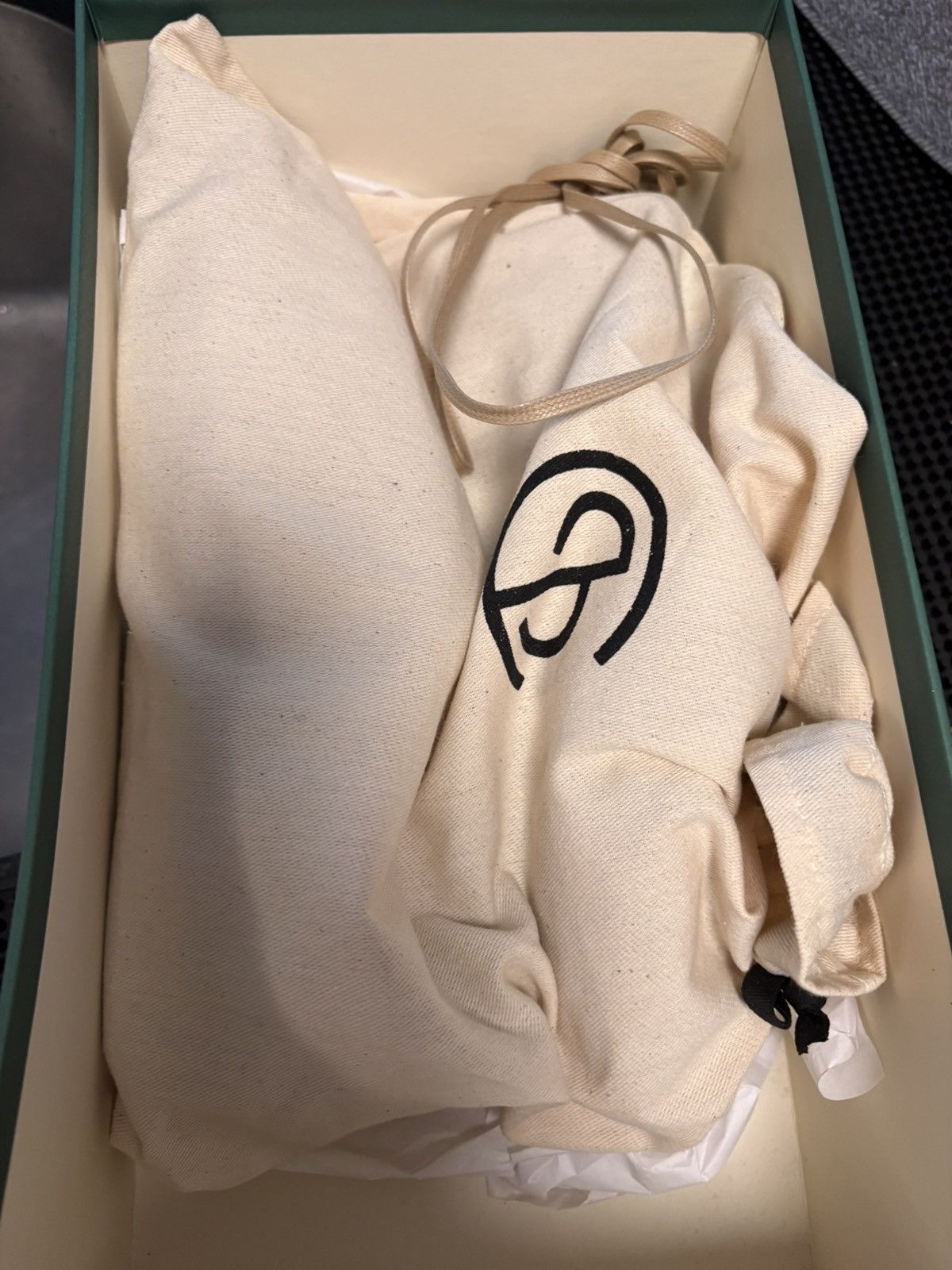 CQP CQP Otium in Beige. Worn once indoors. Size US 8 / EU 41 - 22 Thumbnail