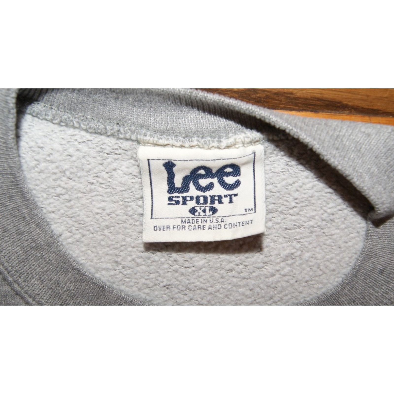 Lee VTG Lee Sports Chicago Blackhawks Gray Crewneck Mens XL Size US XL / EU 56 / 4 - 3 Thumbnail