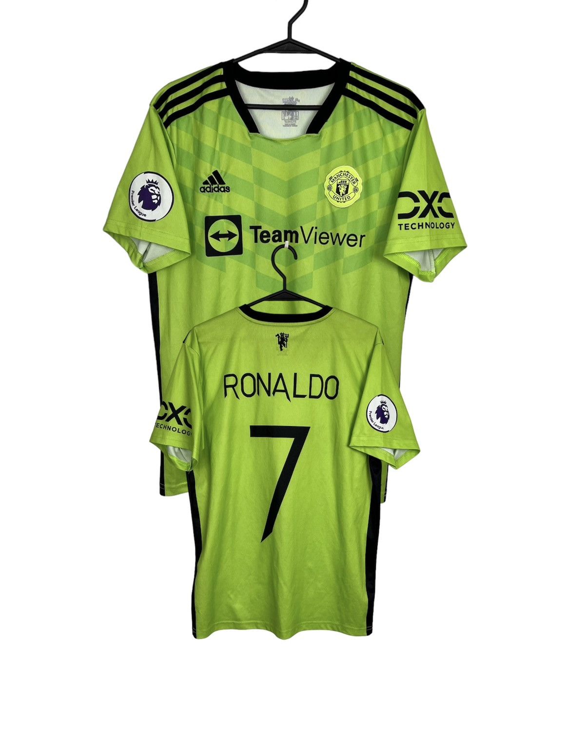 Other Manchester United 2022/2023 Ronaldo #7 Soccer Jersey Size US M / EU 48-50 / 2 - 1 Thumbnail