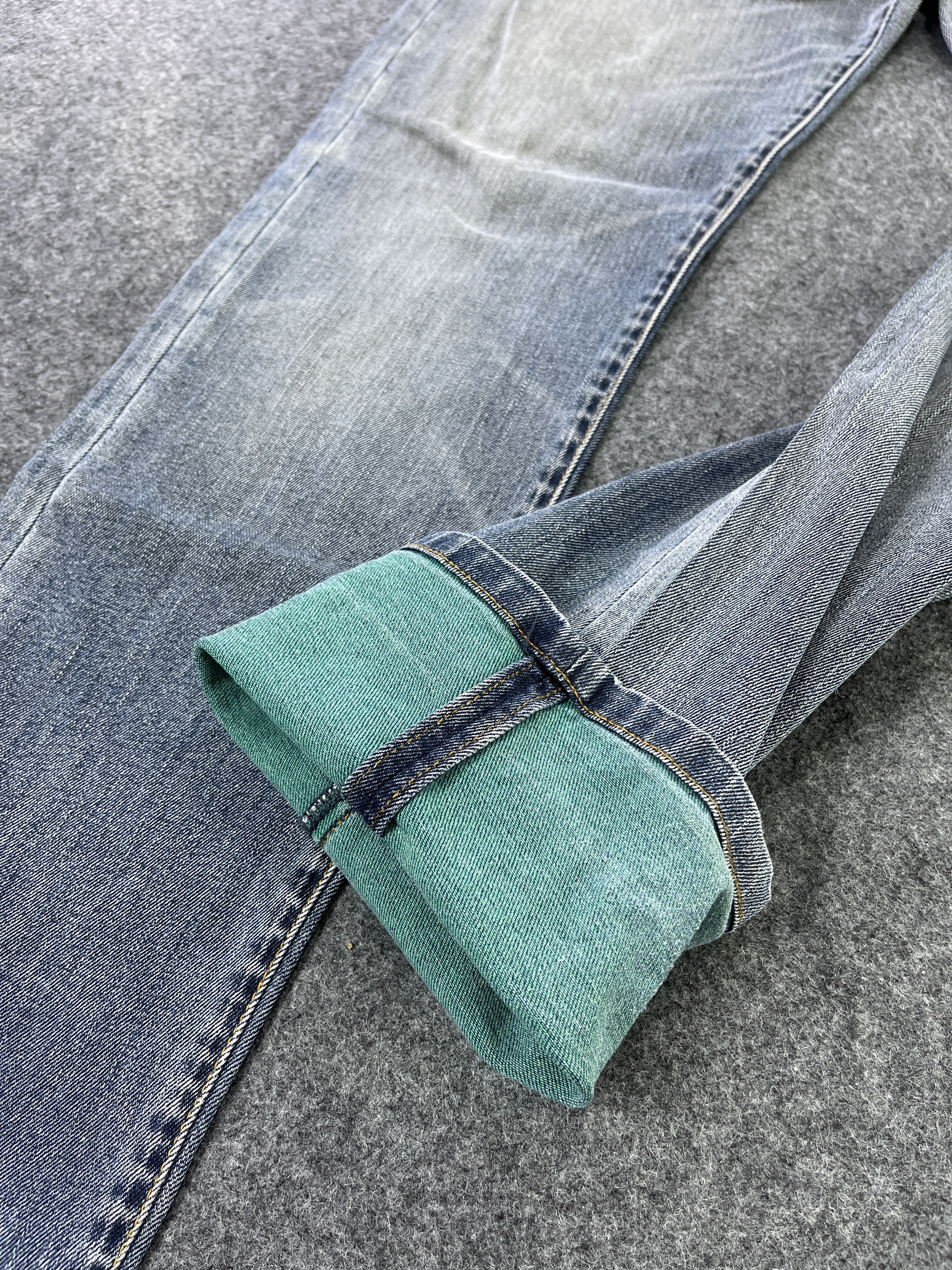 Armani Exchange Armani Exchange Faded Wash Jeans - J949 Size US 33 - 7 Thumbnail
