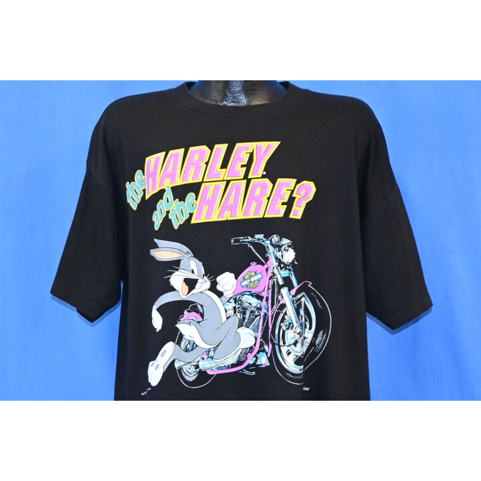 image of Vintage 90's Harley Davidson Harley & Hare Bugs Bunny Looney Tunes T-Shirt XL in White, Men's