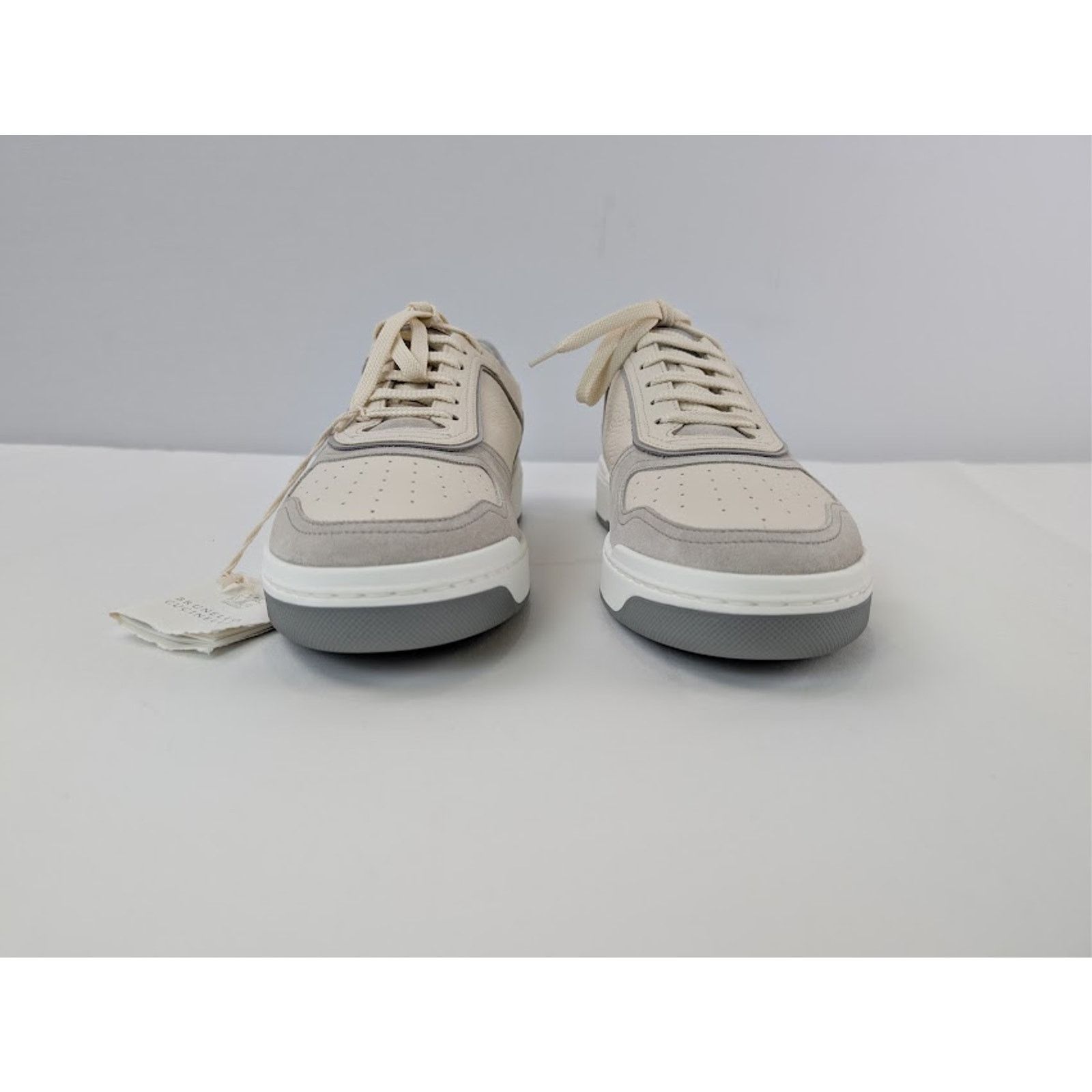 Brunello Cucinelli o1rshd1 Leather Low-Top Sneakers in White / Grey / Cream Size US 8 / EU 41 - 9 Thumbnail