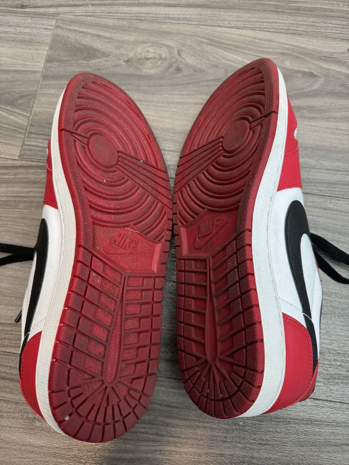 Jordan Brand × Nike Jordan 1 retro low chicago 2016. US M 8.5. Rare size Size US 8.5 / EU 41-42 - 11 Thumbnail
