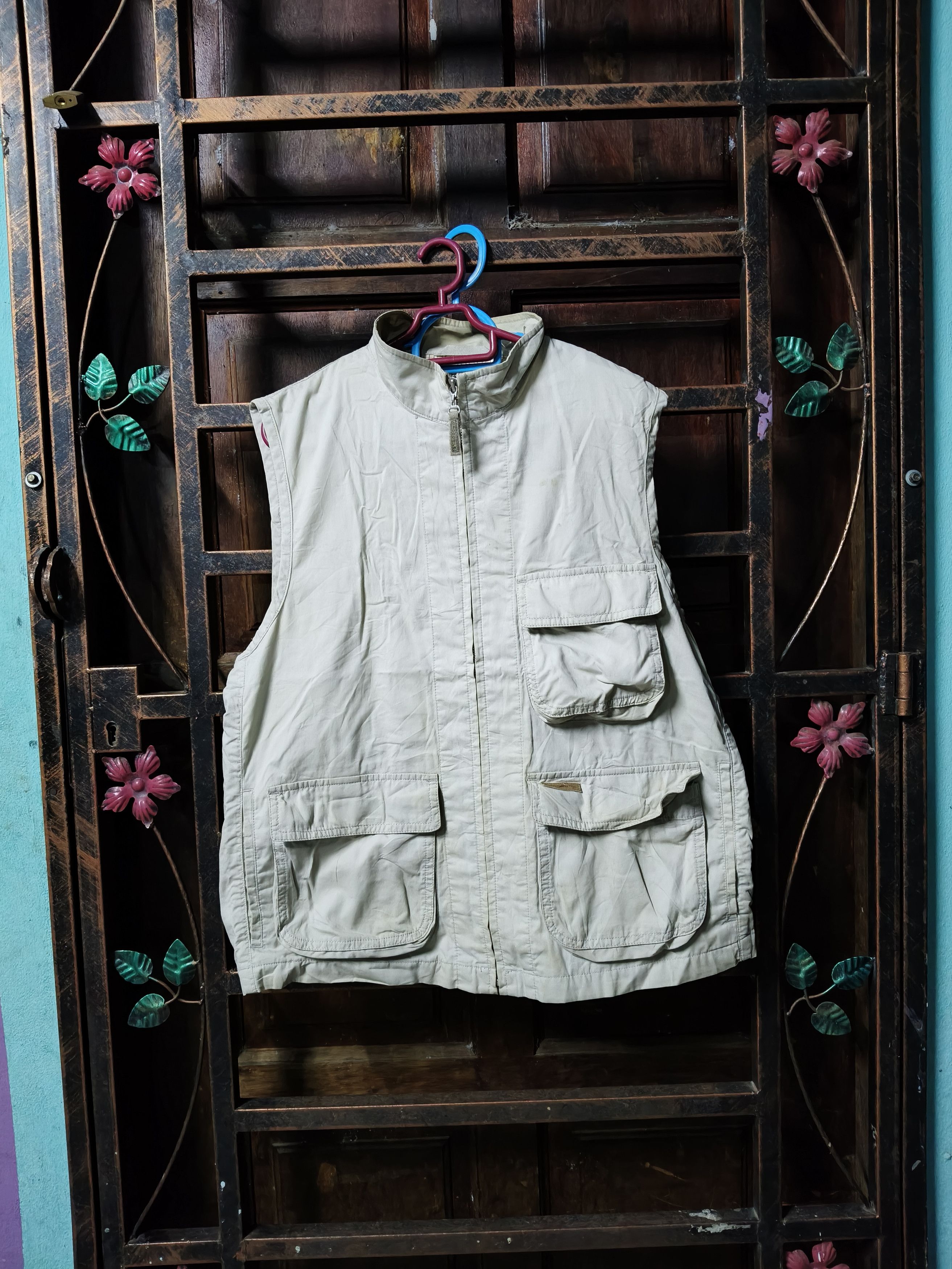 Vest Crocodile 3 pocket