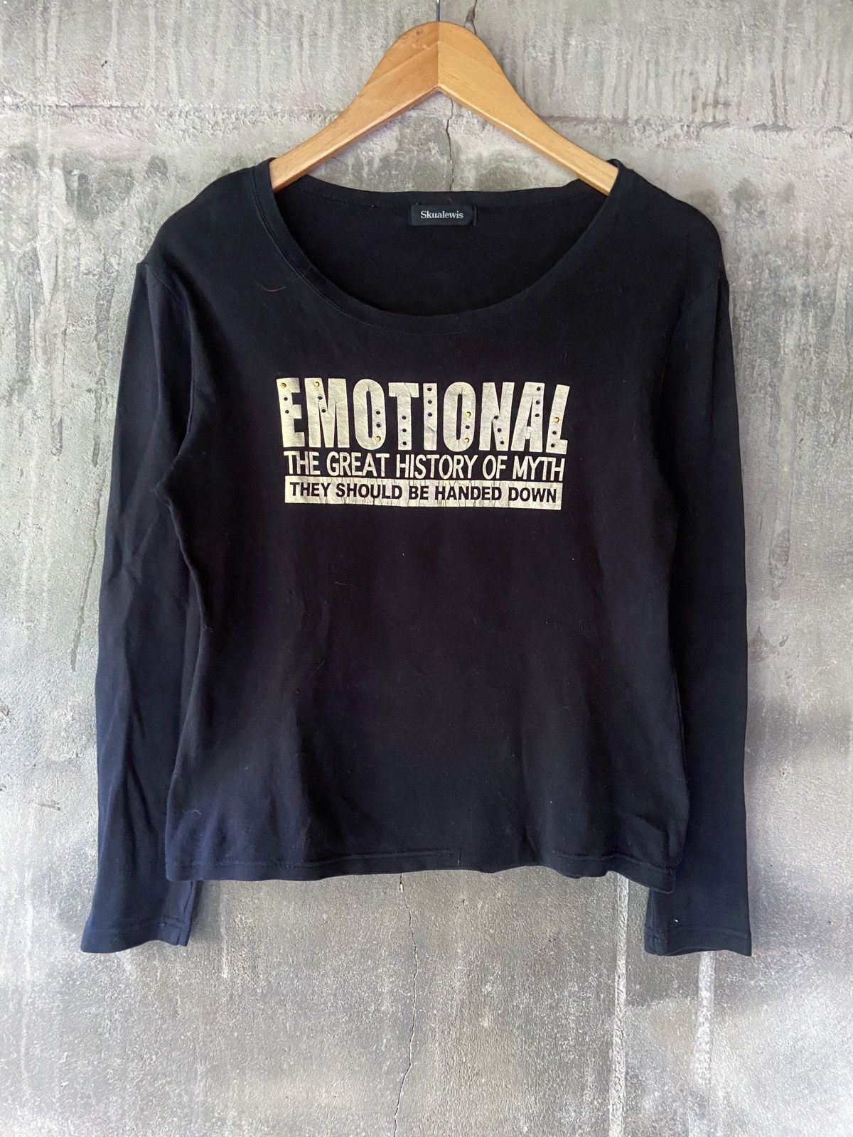 Japanese Brand 🌸EMOTIONAL THE GREAT HISTORY OF MYTH LONG SLEEVE Size US S / EU 44-46 / 1 - 2 Thumbnail