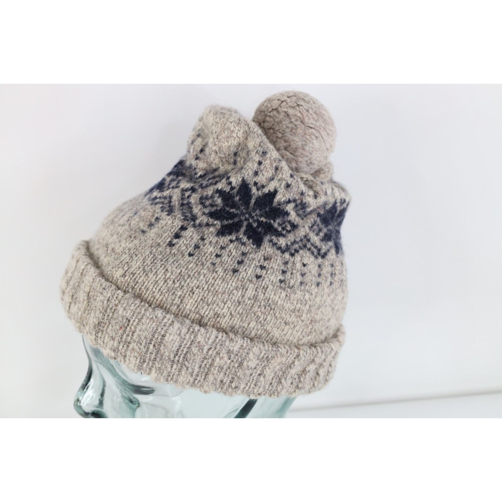 Vintage Vintage 90s Streetwear Wool Blend Knit Fair Isle Pom Beanie Size ONE SIZE - 2 Thumbnail