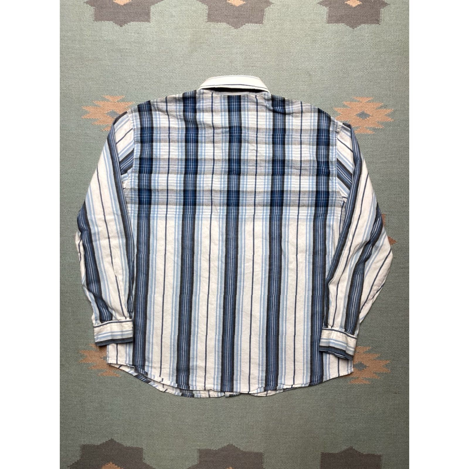 Wrangler VINTAGE Wrangler Button-Up Shirt Long Sleeve Western Plaid Blue Women’s XL Shirt Womens XL Blue Plaid Western Button-Up Size XL / US 12-14 / IT 48-50 - 6 Thumbnail