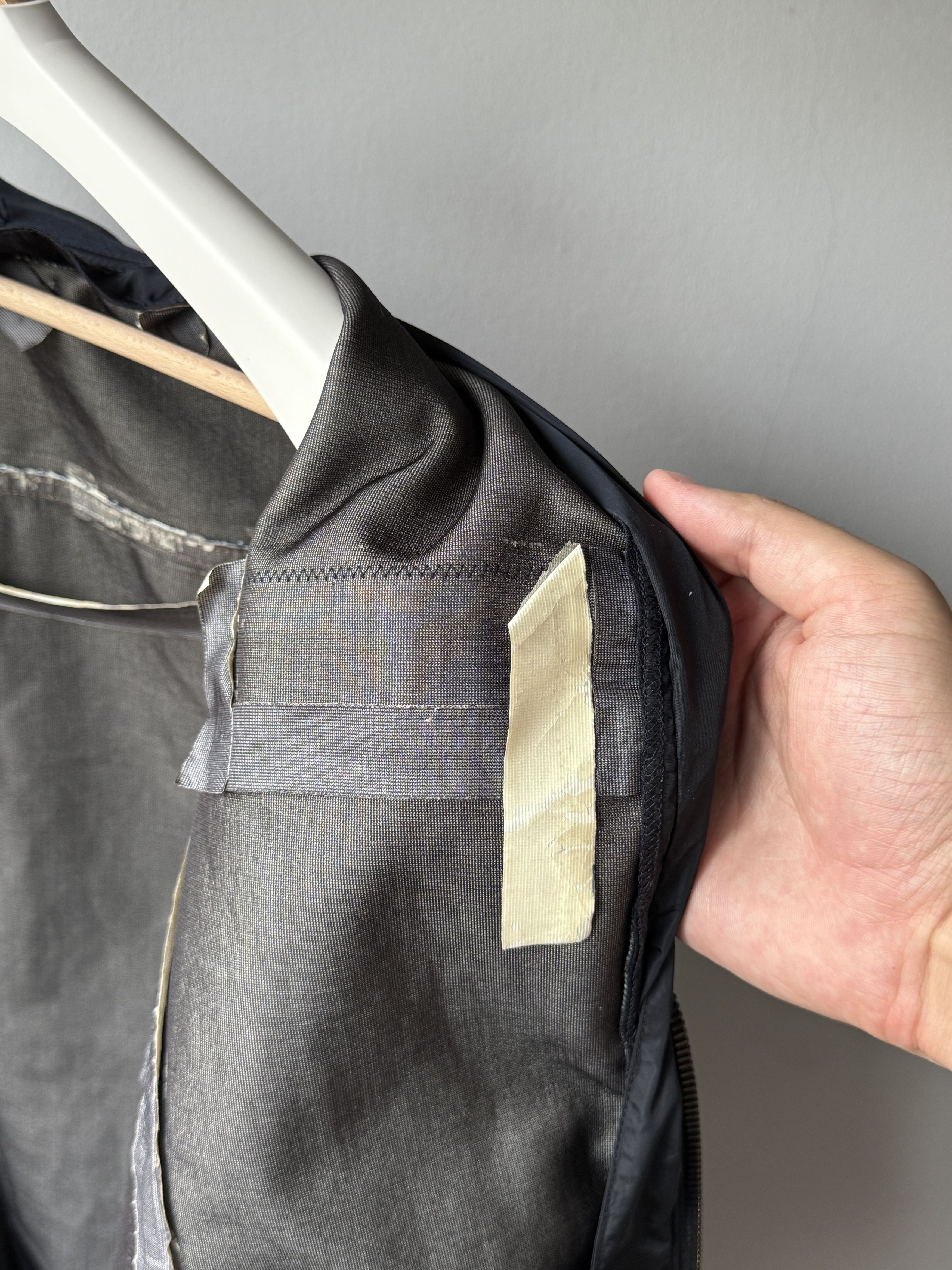 Prada Prada Luna Rossa 2003 America's Cup Gore-Tex Denim Jacket Size US S / EU 44-46 / 1 - 17 Thumbnail