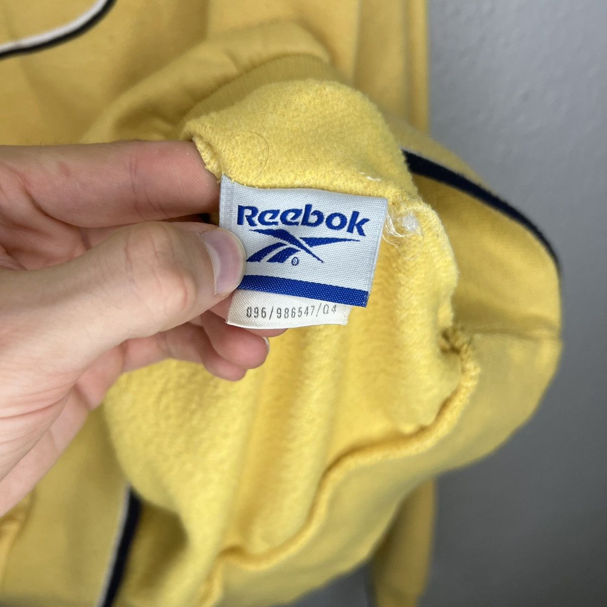 Reebok × Vintage 90s Vintage Reebok Crewneck Boxy Sweatshirt Embroidered logo Size US L / EU 52-54 / 3 - 6 Thumbnail