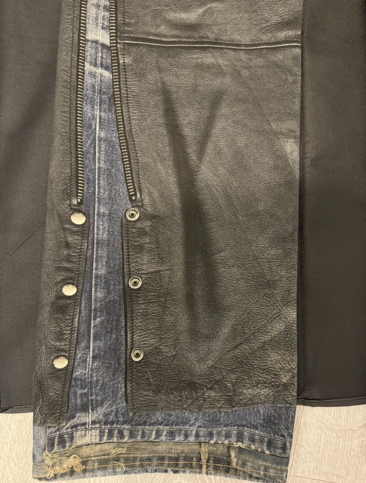 Acne Studios Acne Studios 3D printed jeans 2411-Nextarrow Size US 34 / EU 50 - 6 Thumbnail