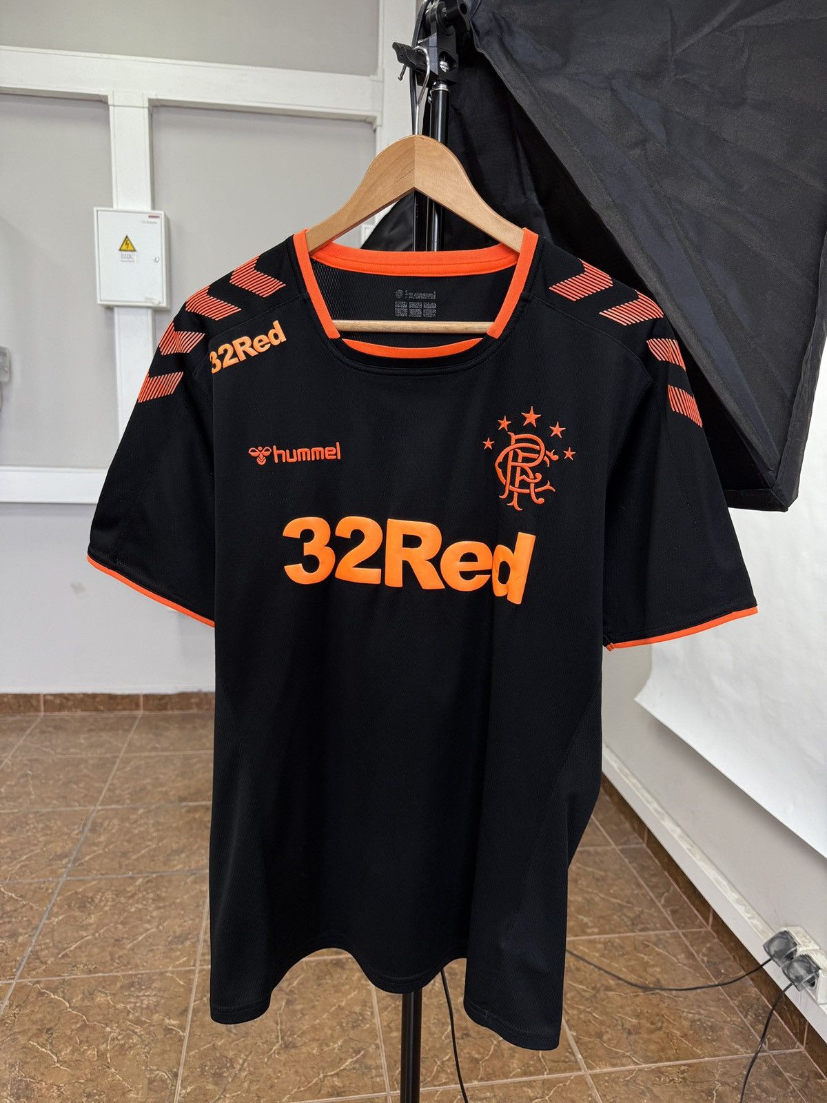 Hummel 🏴󠁧󠁢󠁳󠁣󠁴󠁿 2019/20 Hummel Glasgow Rangers Home Jersey Rare Hype Retro Size US XL / EU 56 / 4 - 1 Thumbnail