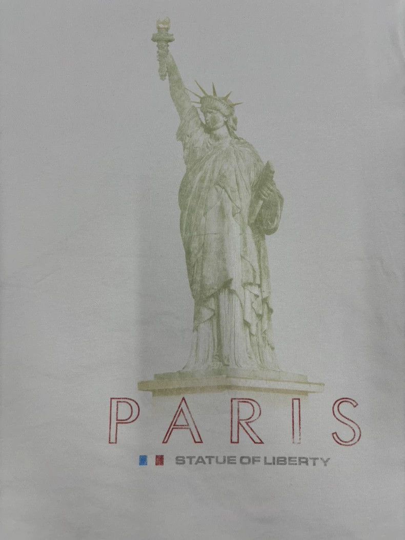 Balenciaga Balenciaga Statue of Liberty short sleeve T-shirt Size US L / EU 52-54 / 3 - 3 Thumbnail