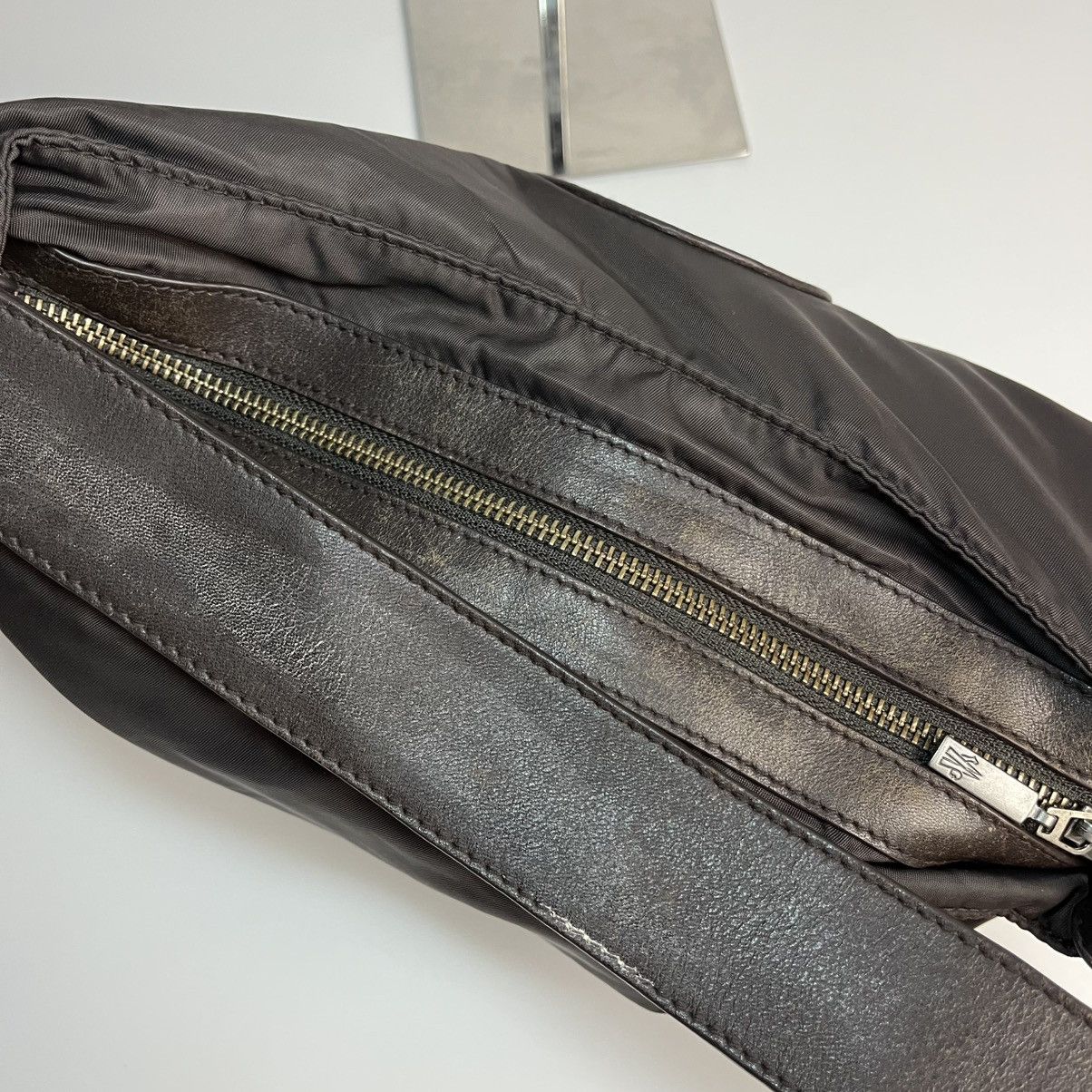 Moncler Moncler 2006 Nylon Shoulder Bag in Brown Size ONE SIZE - 12 Thumbnail