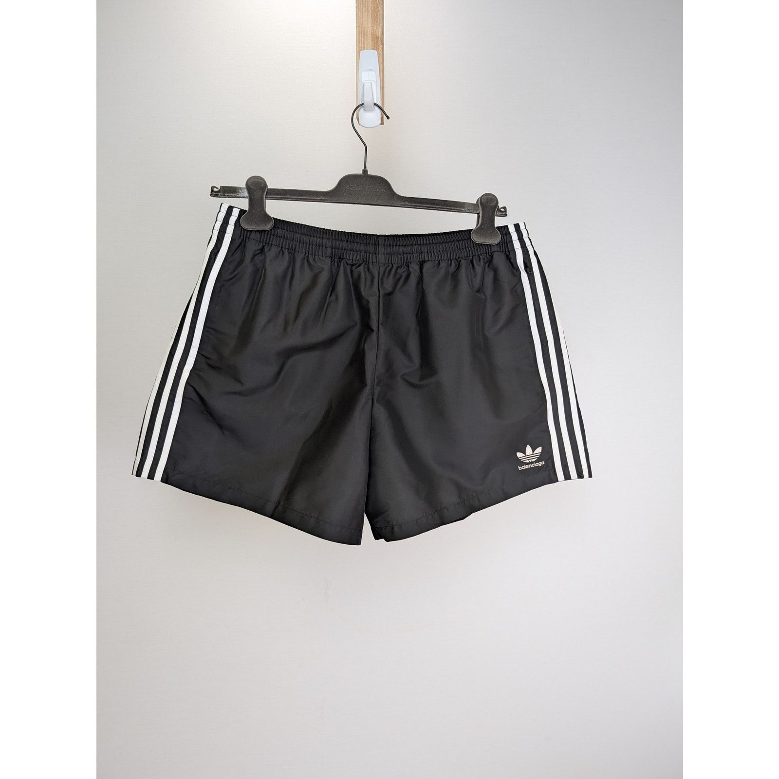 Adidas × Balenciaga o1rshd1 Swim Shorts in Black Size US 34 / EU 50 - 2 Thumbnail