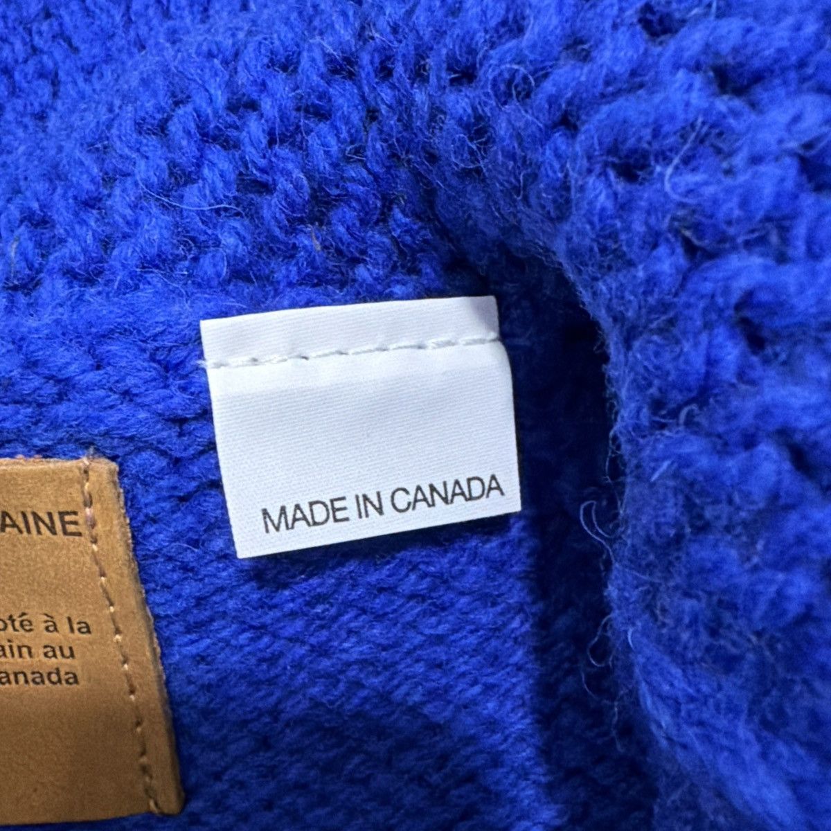 Supreme Supreme Box Logo Cowichan Sweater 'Royal' Size US S / EU 44-46 / 1 - 10 Thumbnail