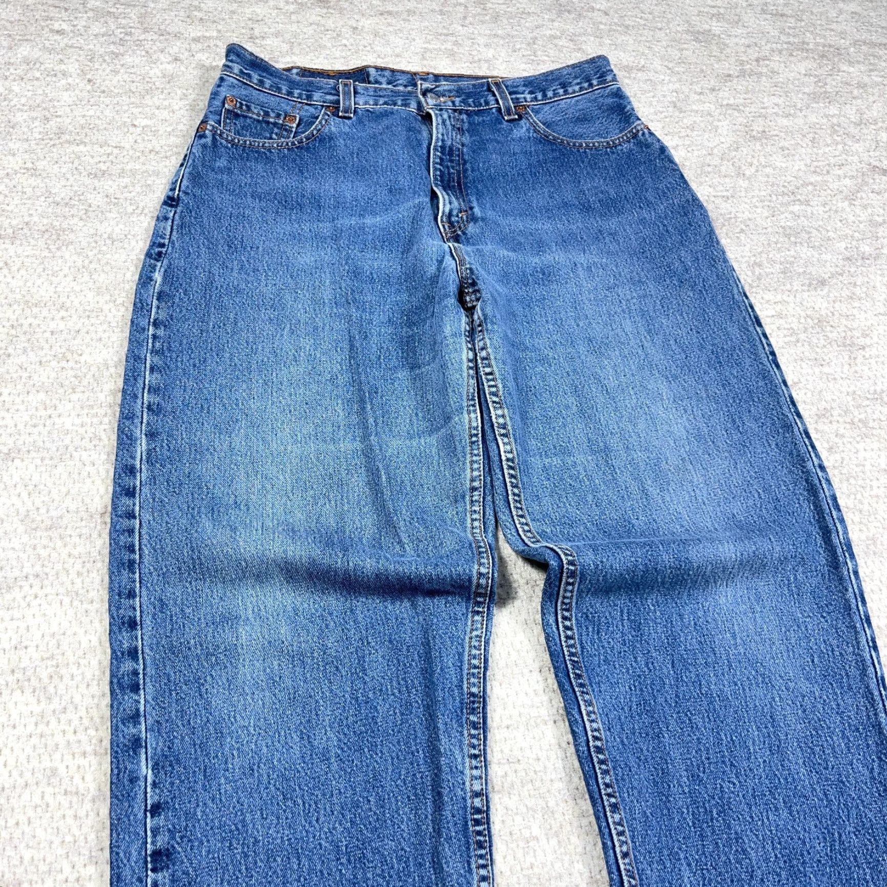 Levi's VINTAGE Levi's Jeans Women 14 32x29 560 Straight Leg Baggy Relaxed Blue Denim 80s 90s USA Mens? Size 36" / US 14 / IT 50 - 7 Thumbnail