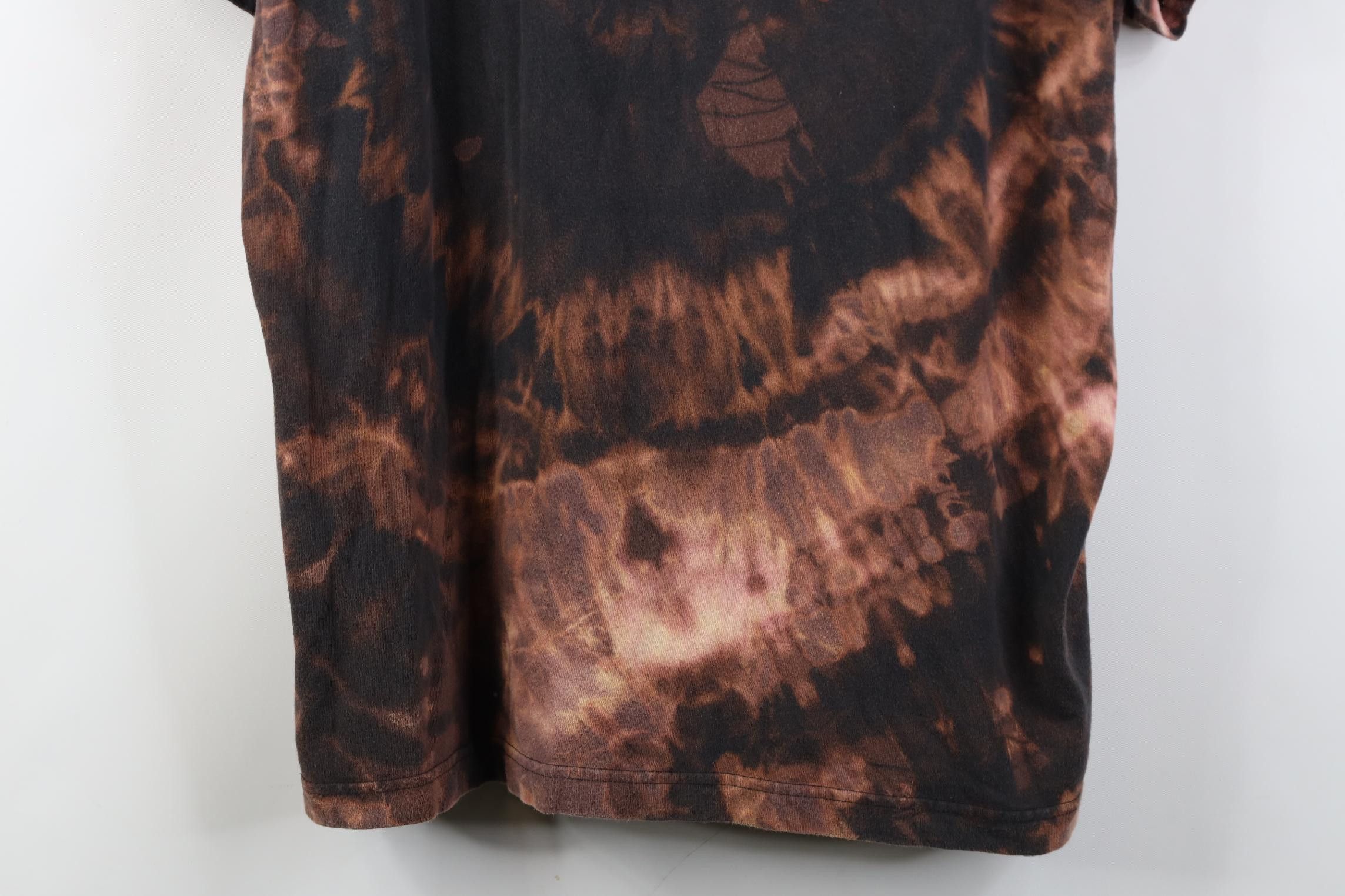 Levi's Vintage Y2K Levi's Center Logo Acid Wash T-Shirt Trippy Size US XL / EU 56 / 4 - 3 Thumbnail