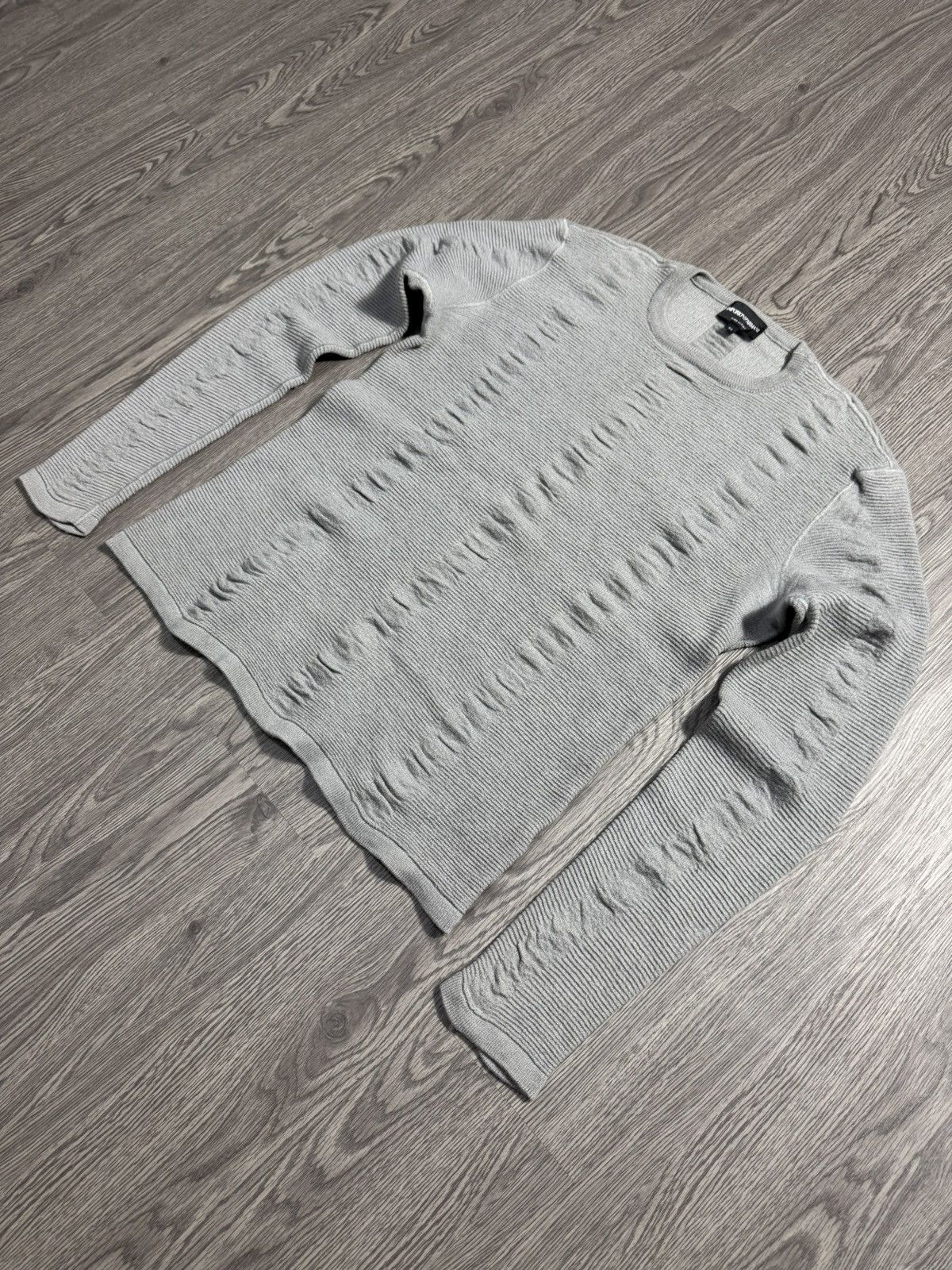 Emporio Armani 2000s Armani Wool Sweater Size US L / EU 52-54 / 3 - 1 Thumbnail