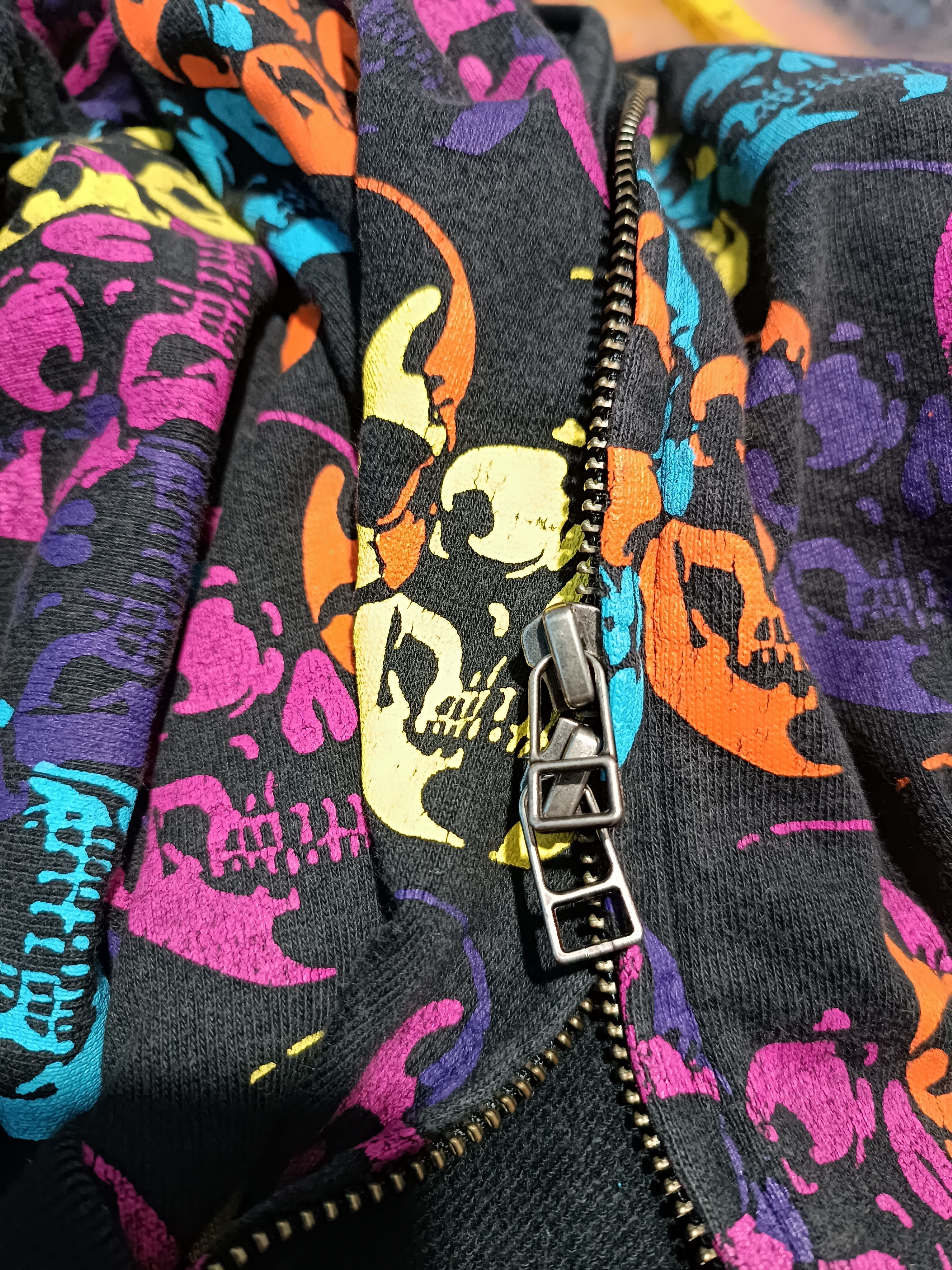 Japanese Brand Vintage Over Print Skull Zip Hoodie Size US M / EU 48-50 / 2 - 6 Thumbnail