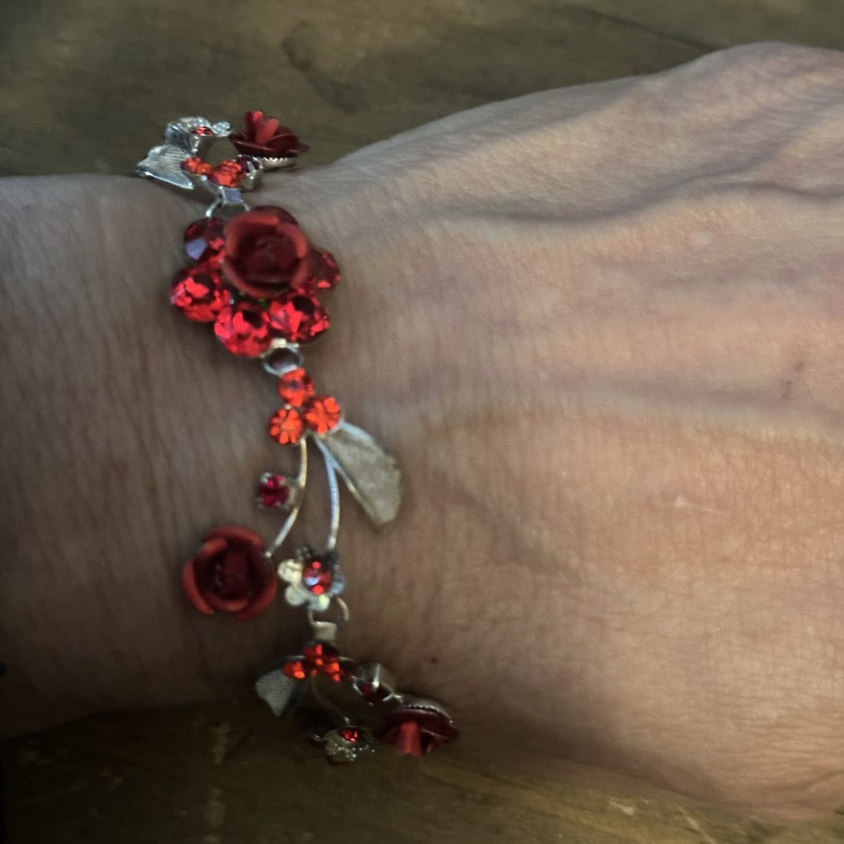 Other Christina Collection silver tone red floral bracelet Size ONE SIZE - 4 Thumbnail