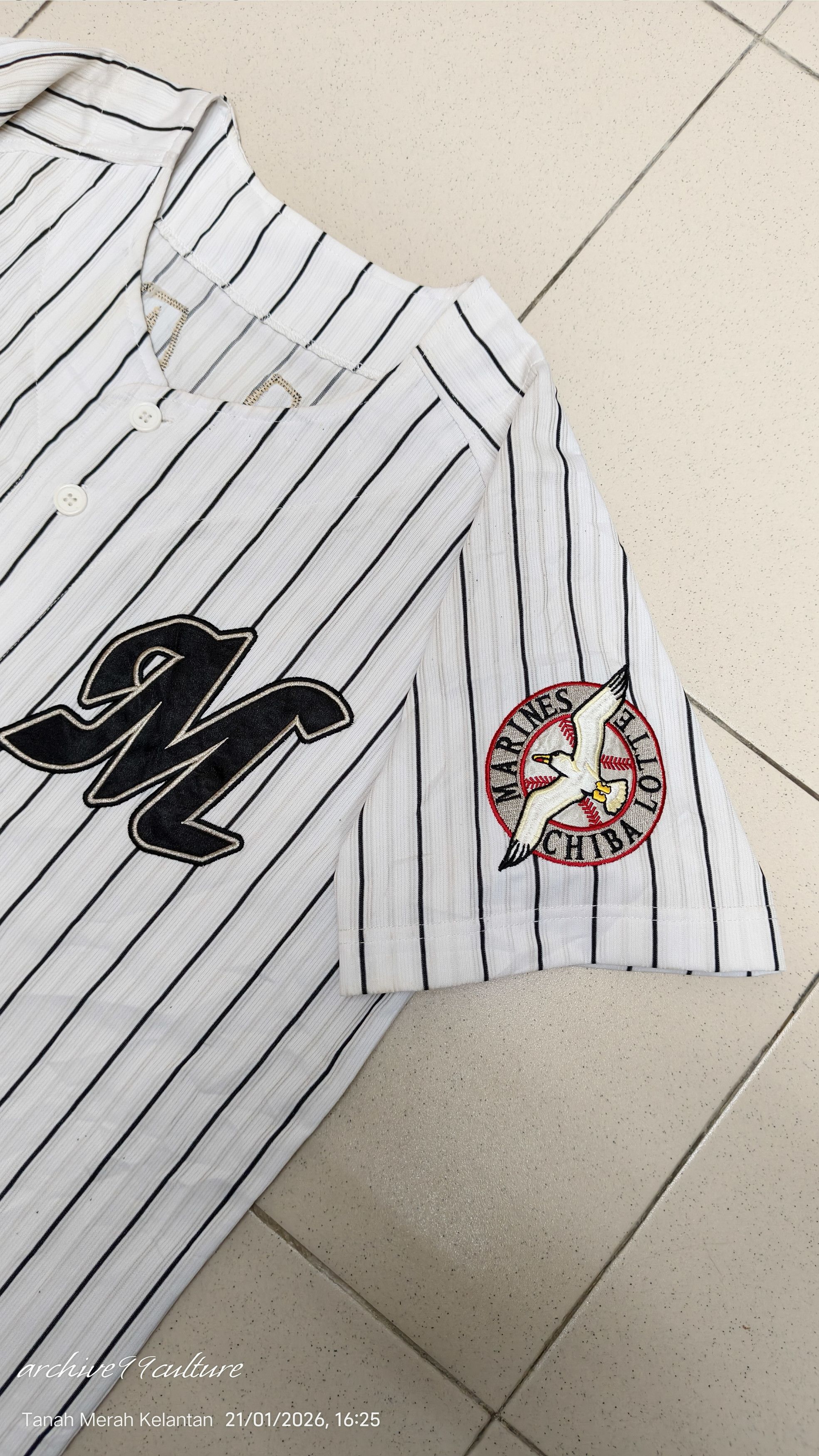 Descente Rare Chiba Lotte Marines Toshiaki Imae Home Jersey Size US M / EU 48-50 / 2 - 14 Thumbnail