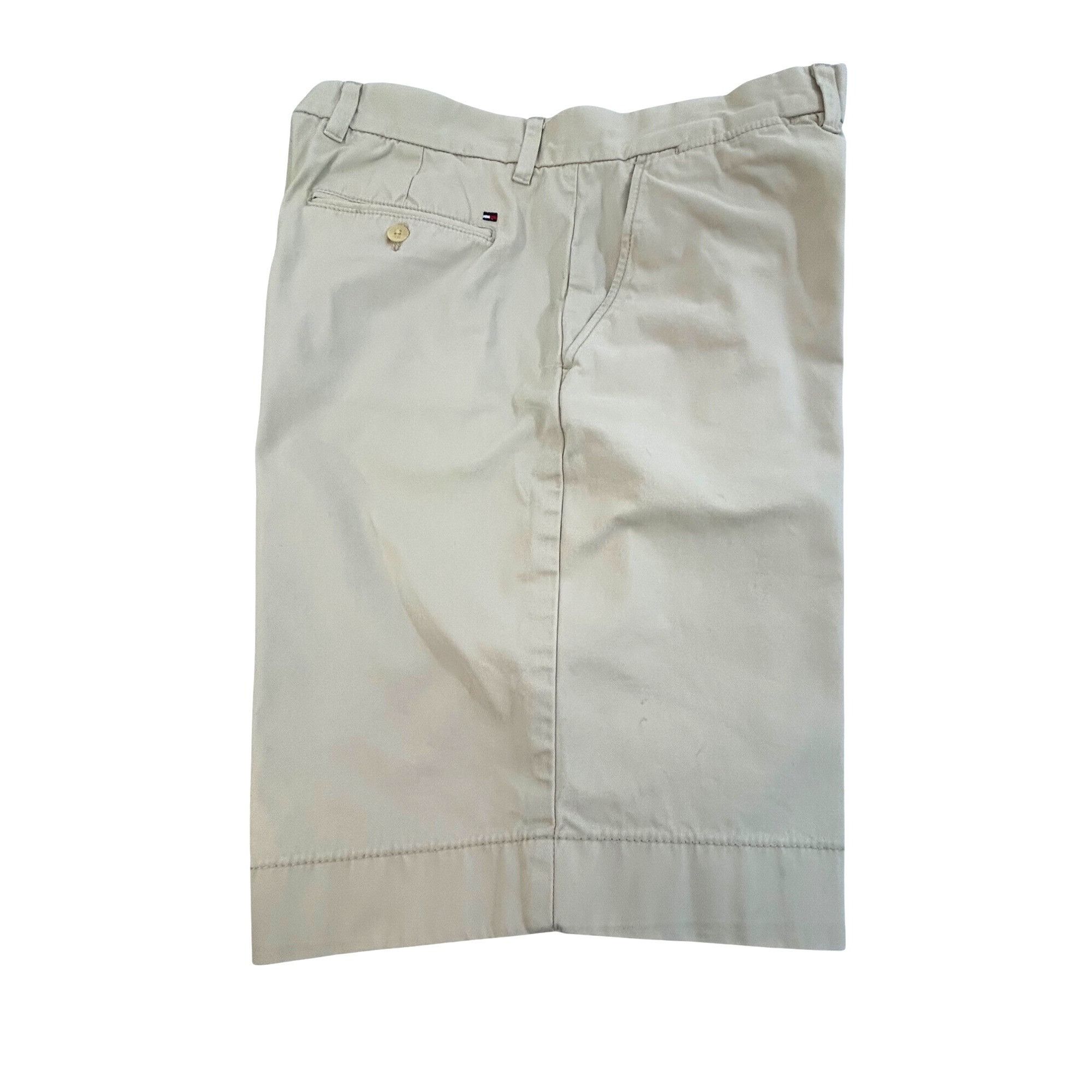 Tommy Hilfiger Tommy Hilfiger Vintage Men’s Khaki Chino Shorts 34 Classic F Size US 34 / EU 50 - 16 Thumbnail