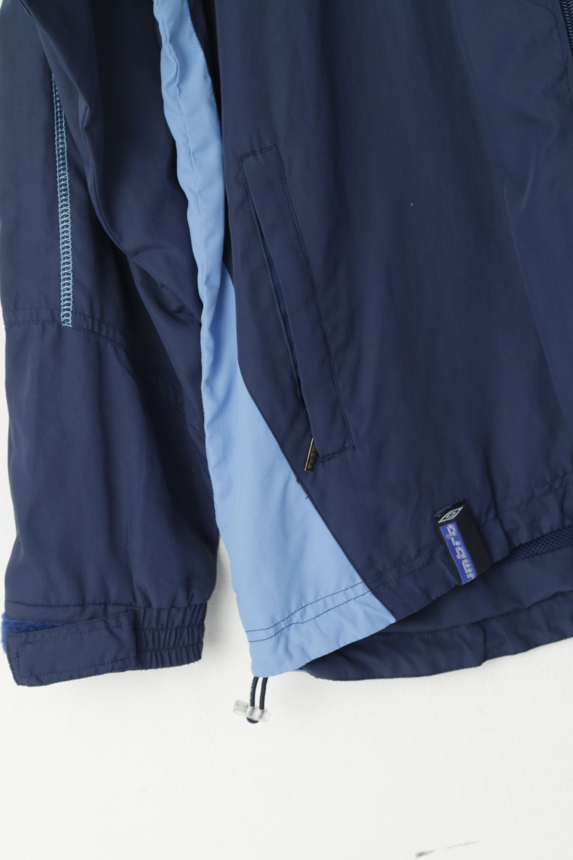 Umbro Umbro Men L Jacket Navy Sportswear Vintage 6141 Size US L / EU 52-54 / 3 - 6 Thumbnail
