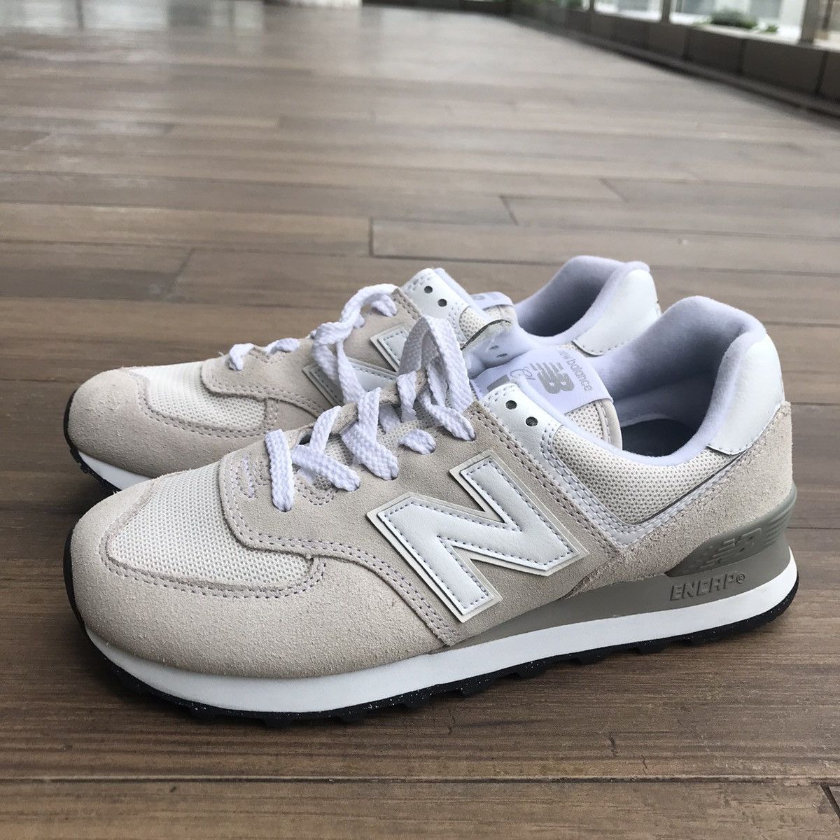 New Balance New Balance Core Classic 574 Core Beige nimbus cloud new Size US 6 / EU 39 - 18 Thumbnail