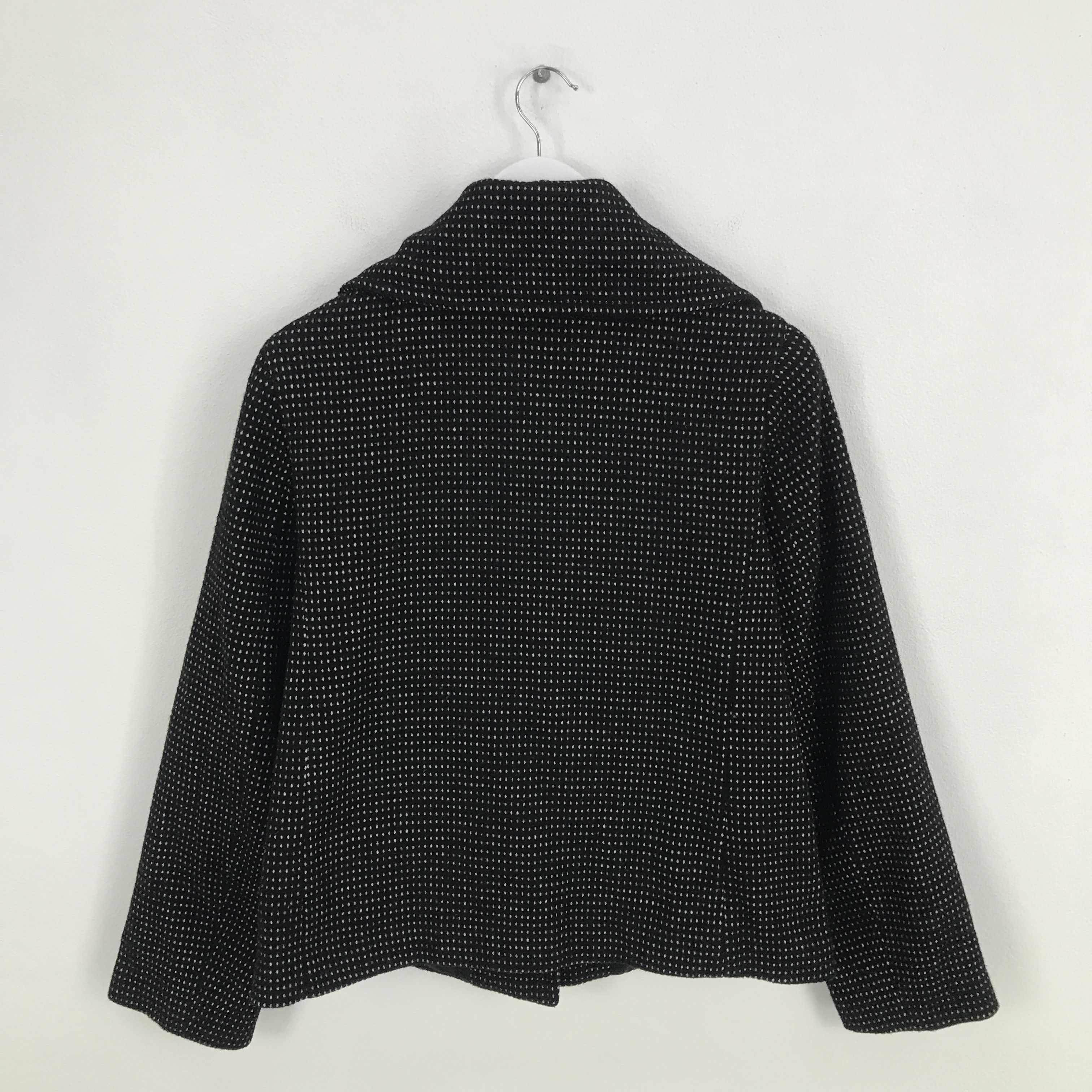 Benetton Rare Benetton to you to Button up wool jacket Size US L / EU 52-54 / 3 - 3 Thumbnail