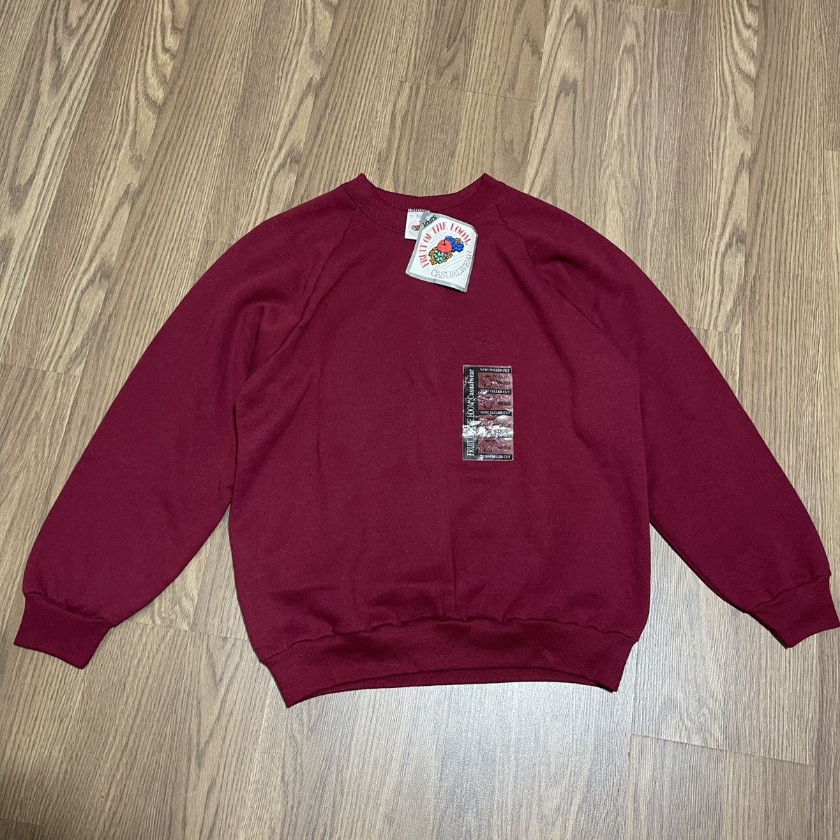 Vintage BRAND NEW Vintage Fruit Of Loom Sweatshirt Mens M burgundy Size US M / EU 48-50 / 2 - 2 Thumbnail
