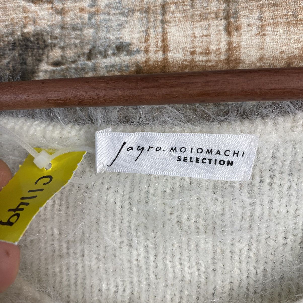 Japanese Brand DL Jayro White fur shaggy Mohair Knitwear #C1149 Size M / US 6-8 / IT 42-44 - 12 Thumbnail