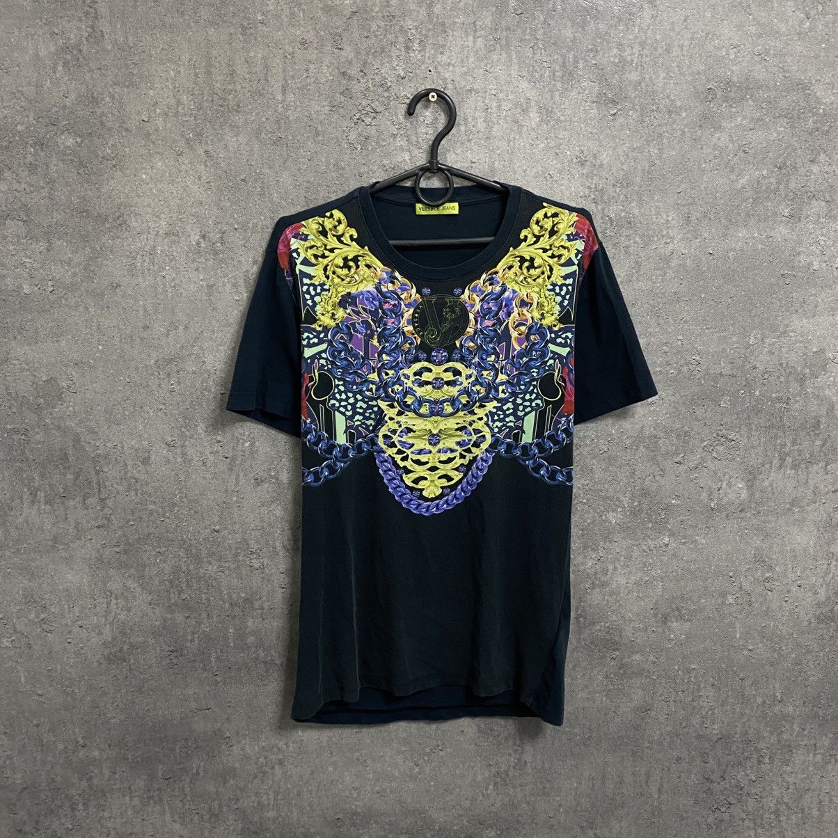 Versace Mens Vintage Versace T-shirt Big logo Tee luxury Size US S / EU 44-46 / 1 - 1 Thumbnail