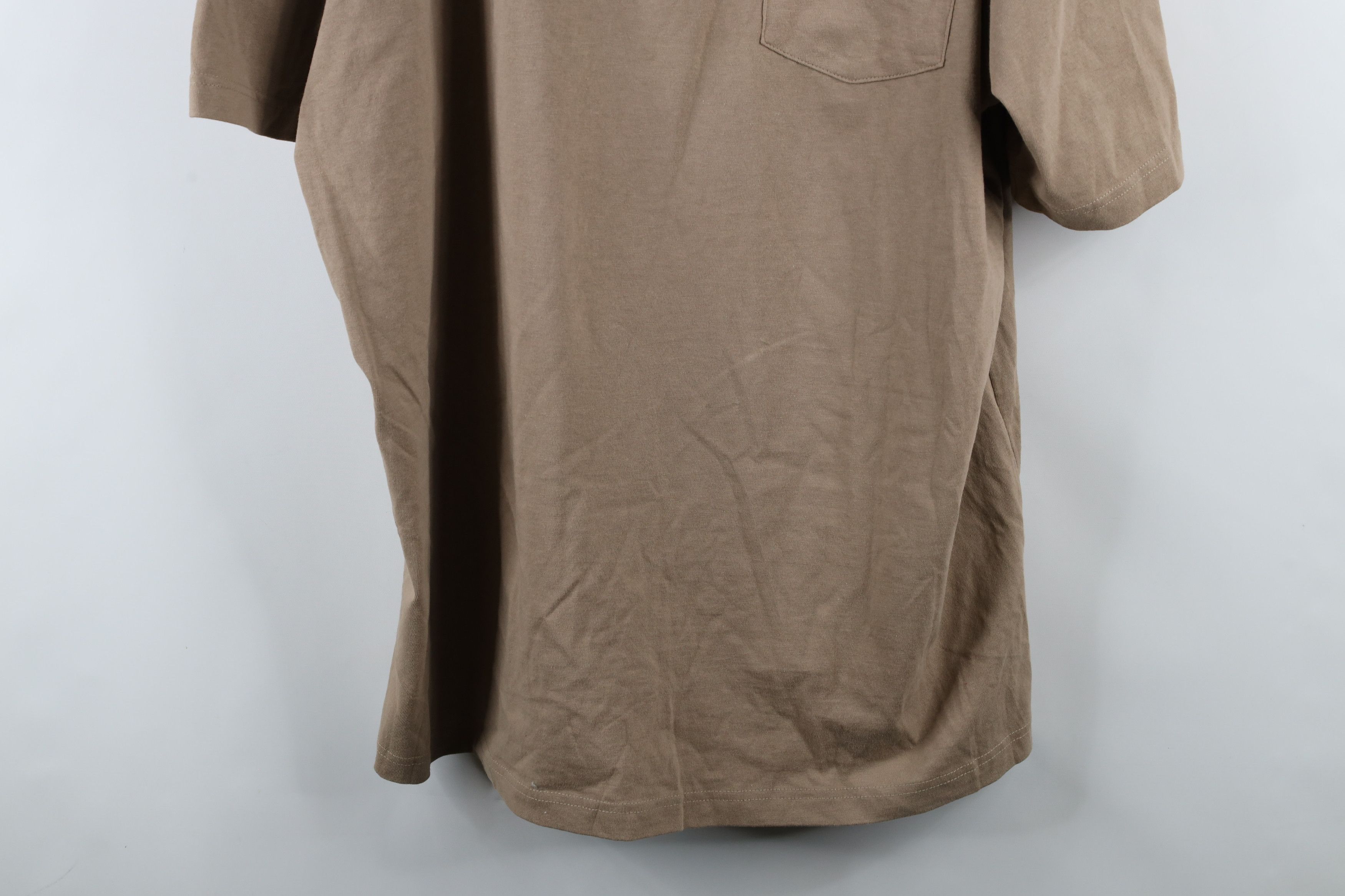 Carhartt × Vintage Deadstock Vintage Y2K Carhartt Pocket T-Shirt Desert Brown Size US XXL / EU 58 / 5 - 3 Thumbnail