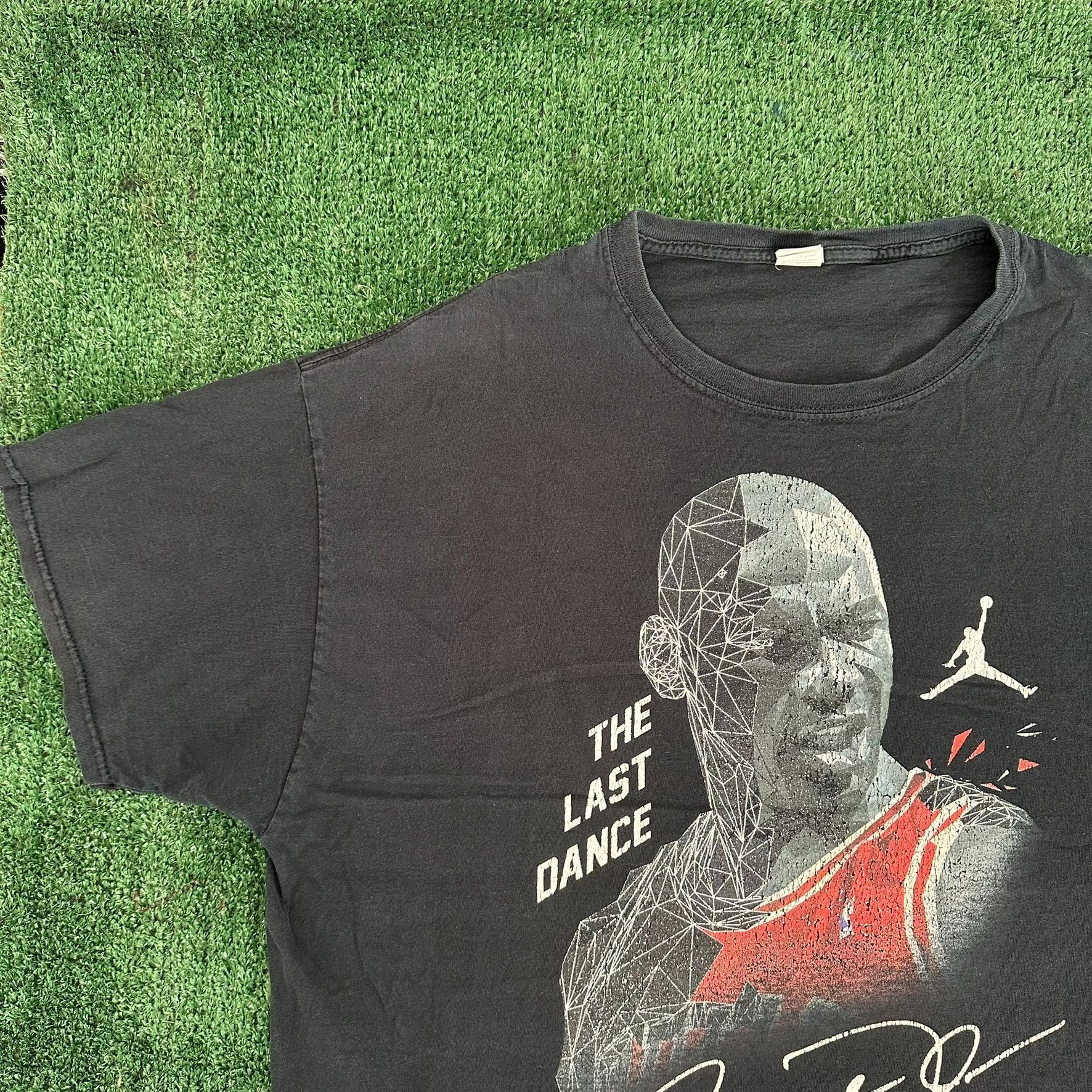 Fruit Of The Loom Vintage Y2K Michael Jordan T-Shirt Last Dance Basketball Tee Size US XL / EU 56 / 4 - 3 Thumbnail