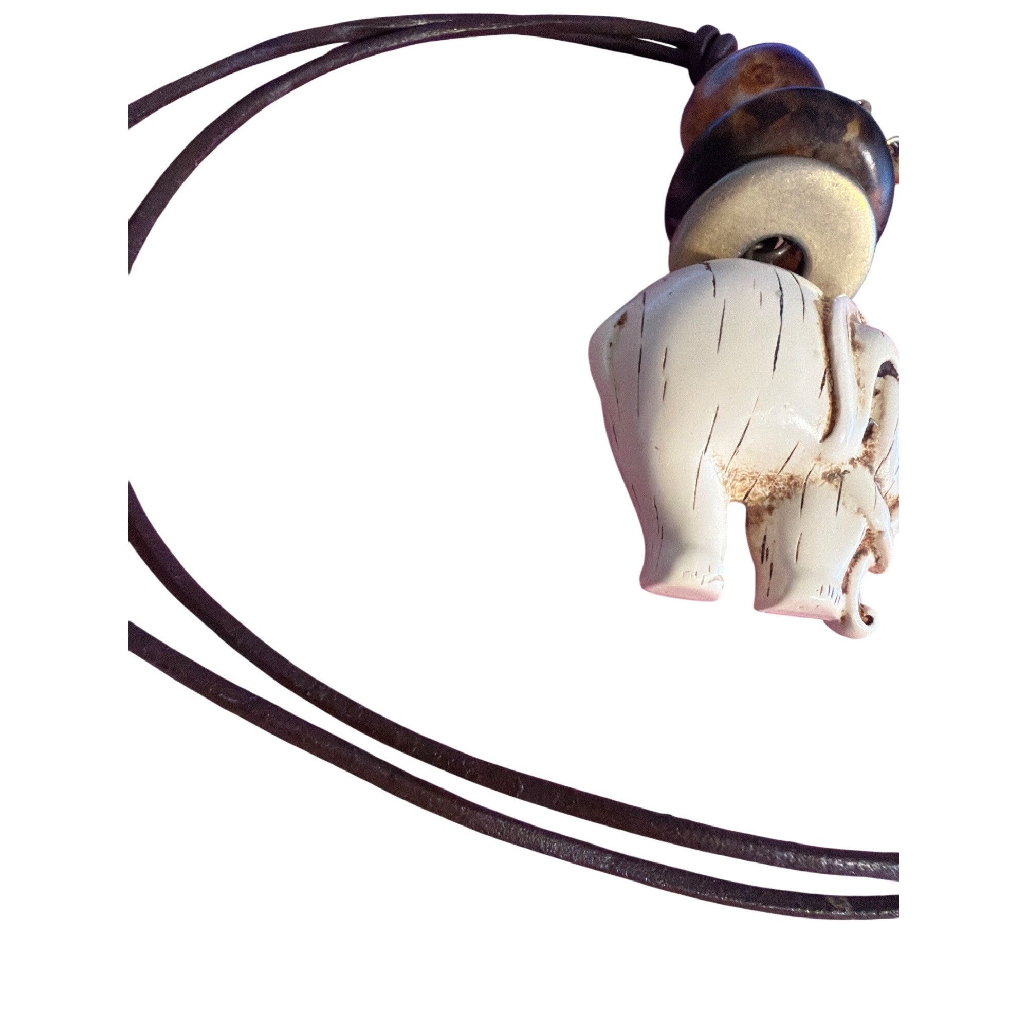 Other Vintage Elephant Pendant Necklace Leather Cord Beads Gold To Size ONE SIZE - 3 Thumbnail