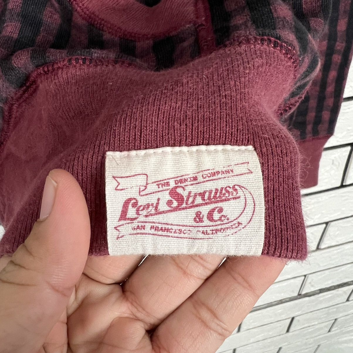 Levi's LEVIS STRAUSS Red Checked Hoodie Sweatshirt #4212-C192 Size US M / EU 48-50 / 2 - 13 Thumbnail